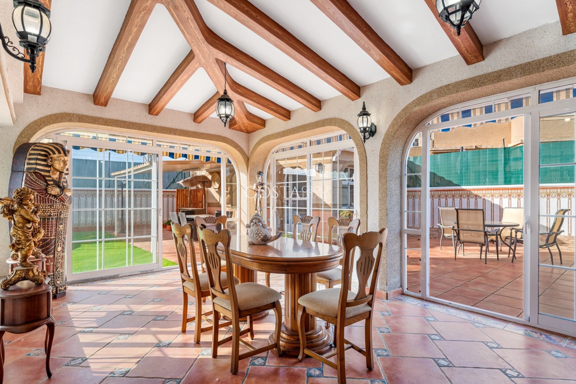 Wiederverkauf - House -
Torrevieja