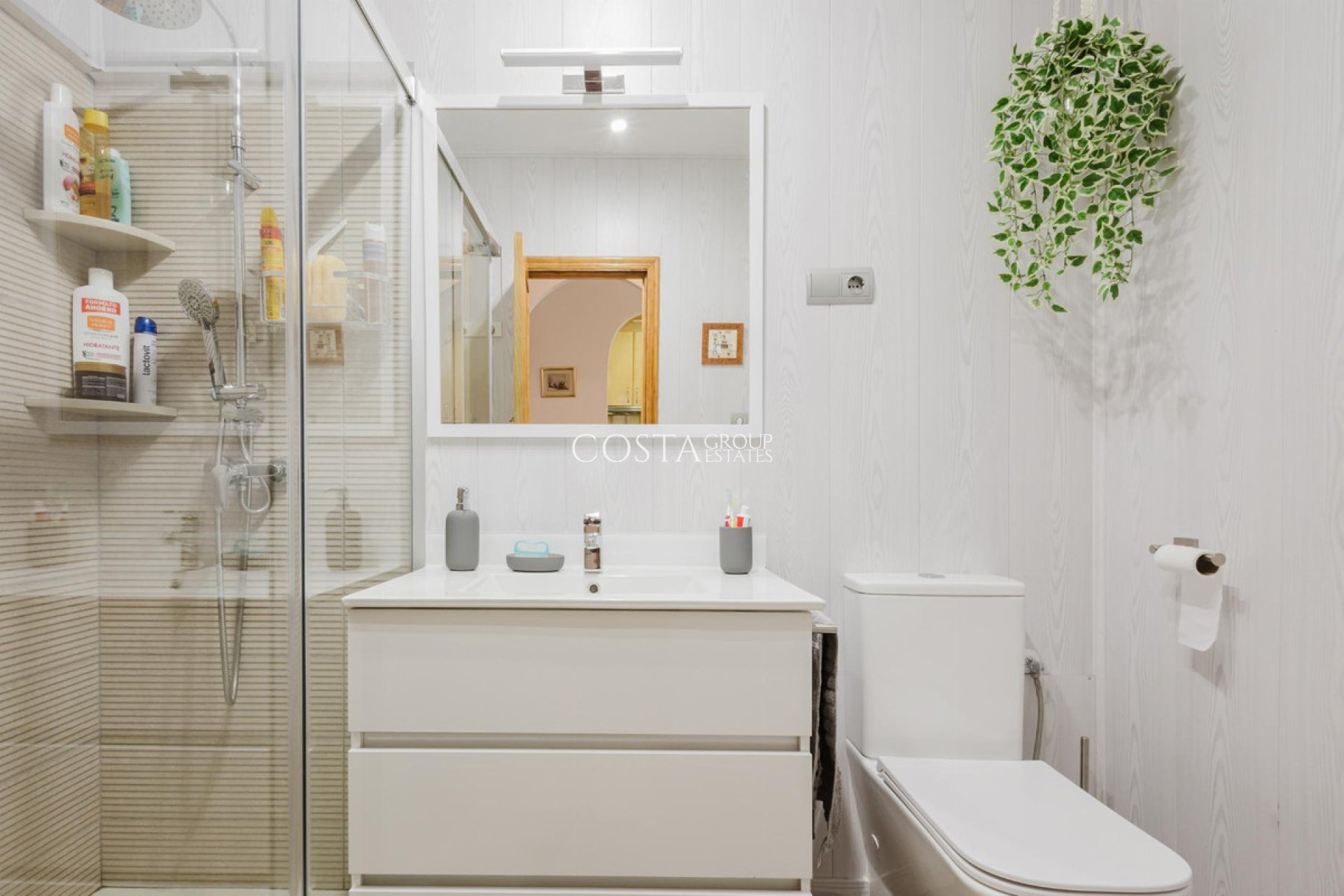 Wiederverkauf - House -
Torrevieja