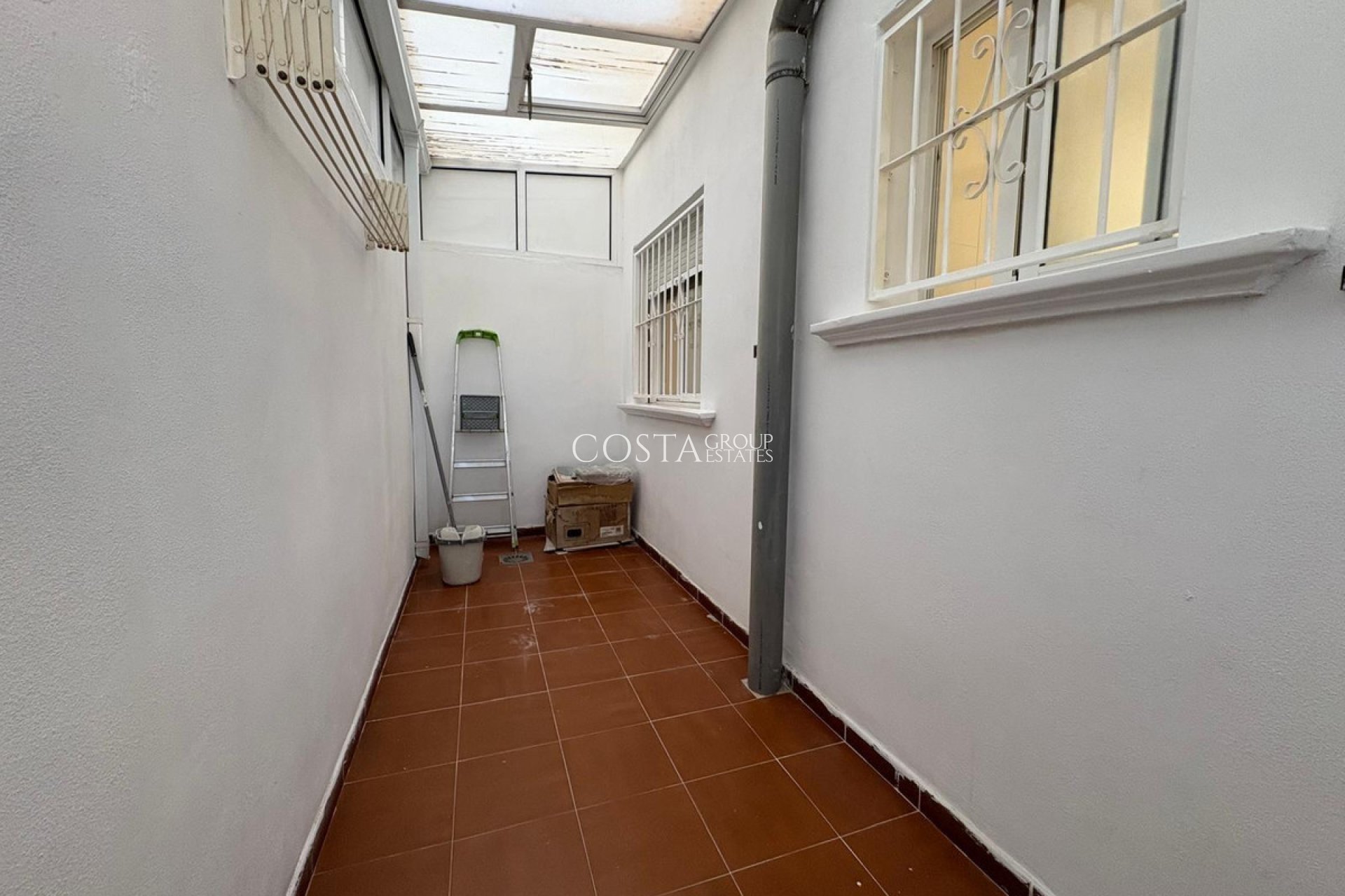 Wiederverkauf - House -
Torrevieja