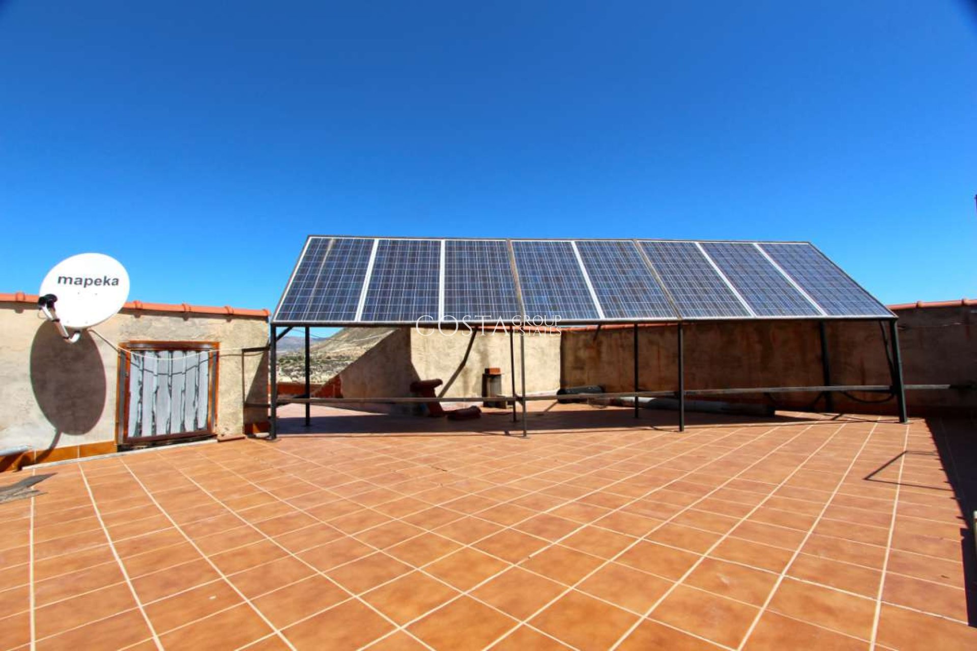 Wiederverkauf - Villa -
Albudeite