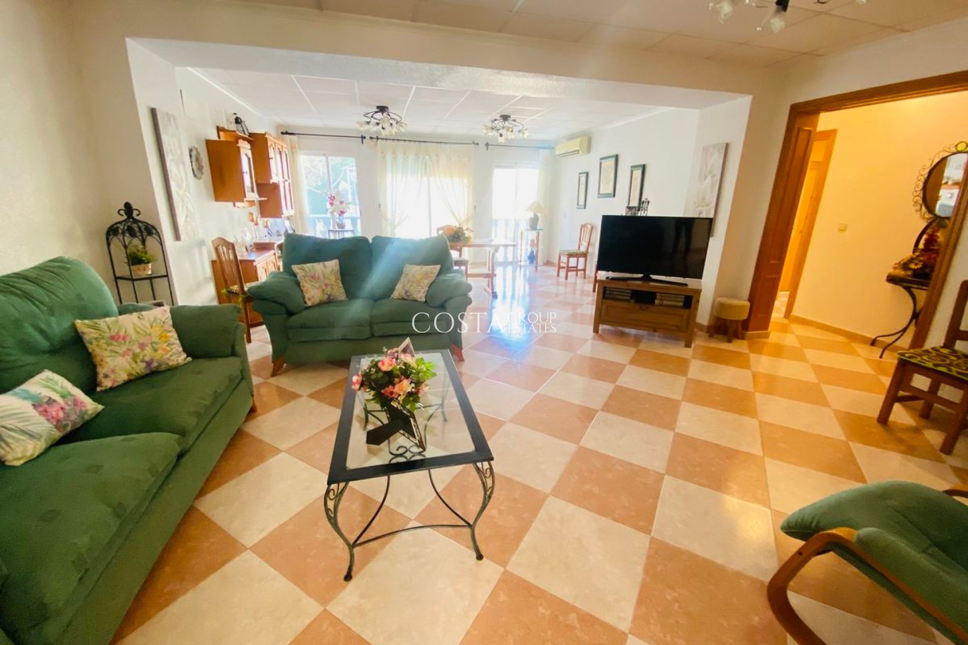 Wiederverkauf - Villa -
Algorfa - Algorfa Centro