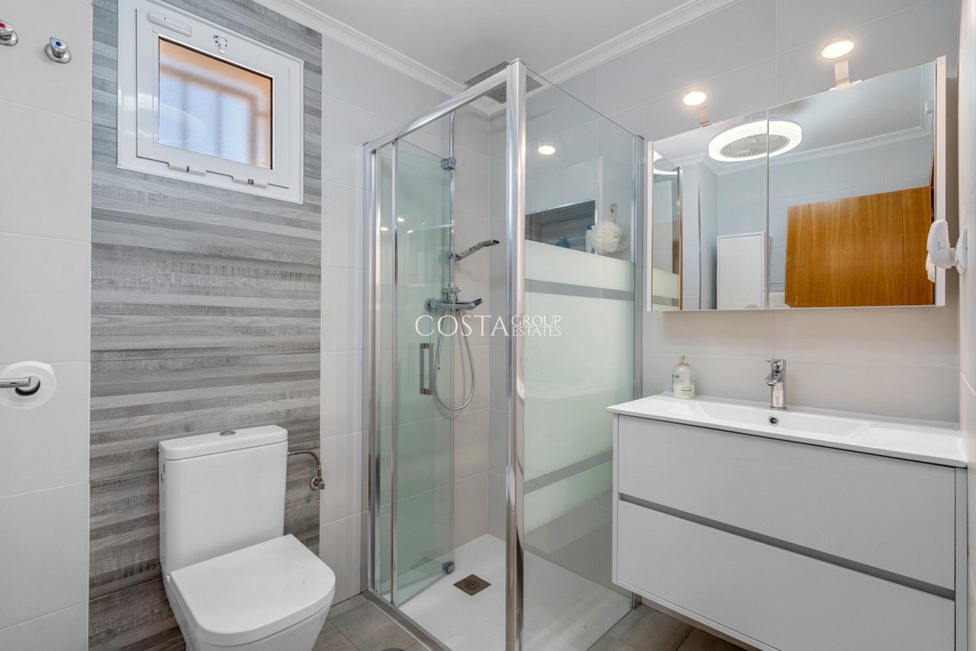 Wiederverkauf - Villa -
Algorfa