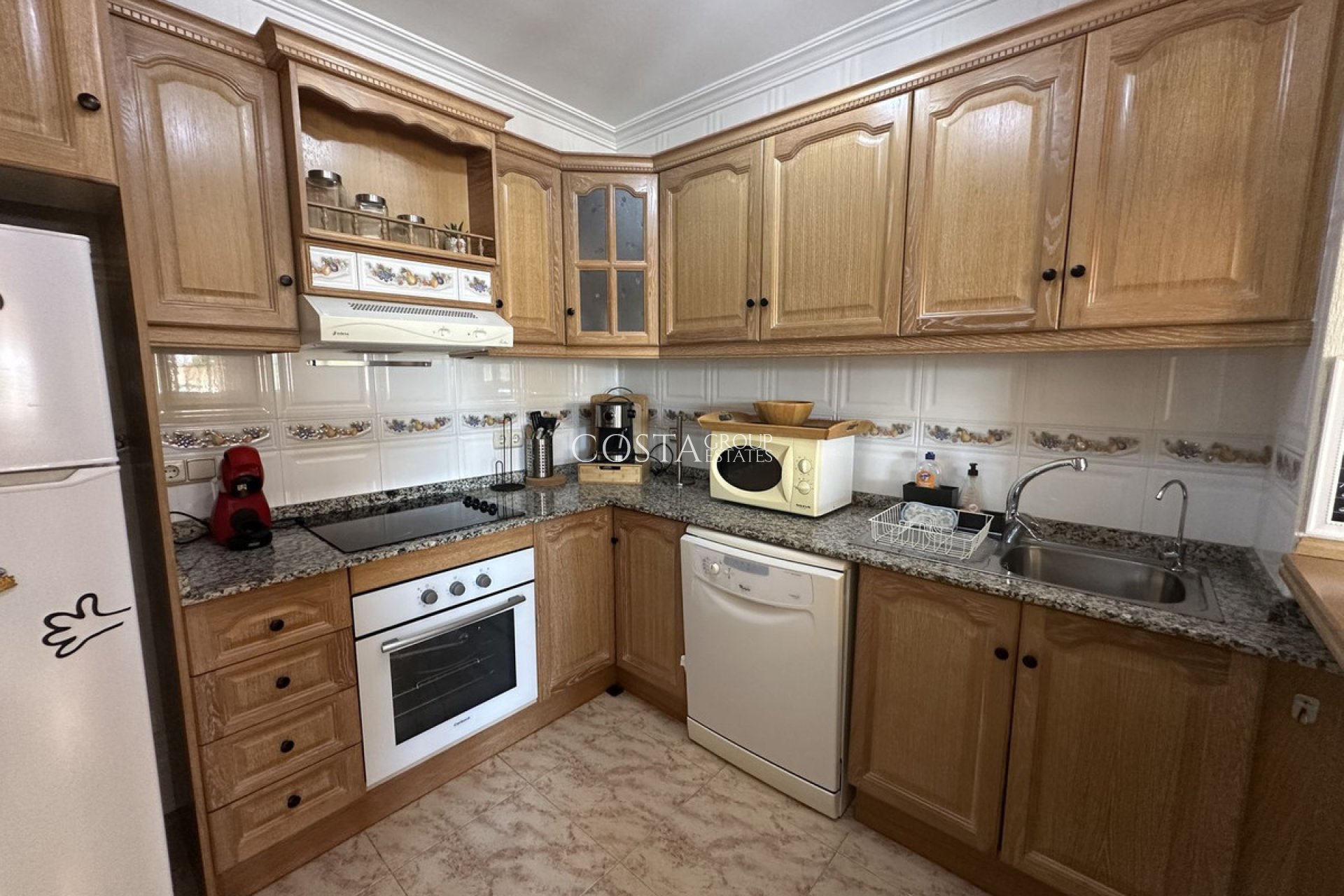 Wiederverkauf - Villa -
Alicante - Alicante Centro