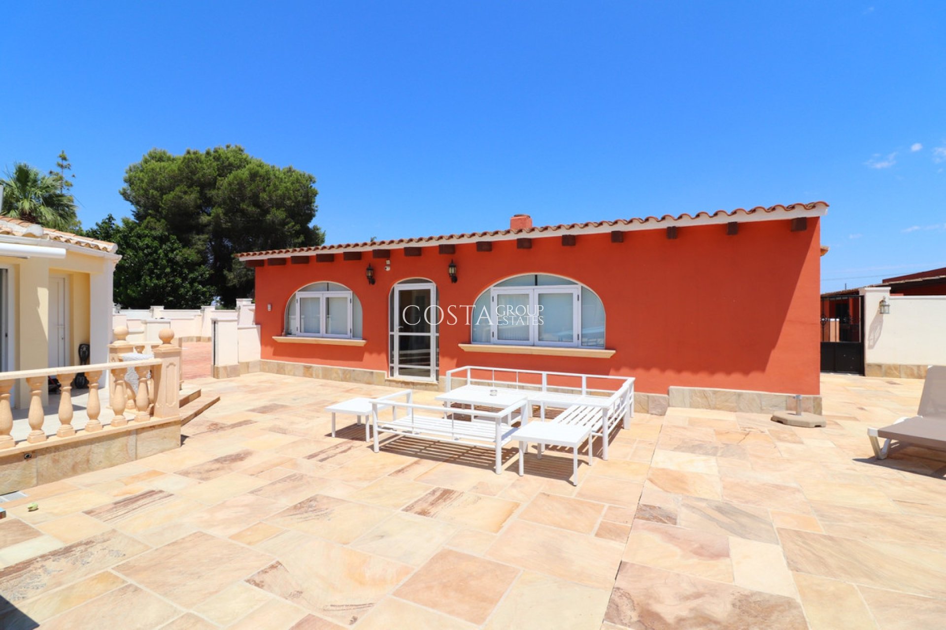 Wiederverkauf - Villa -
Almoradí - Heredades