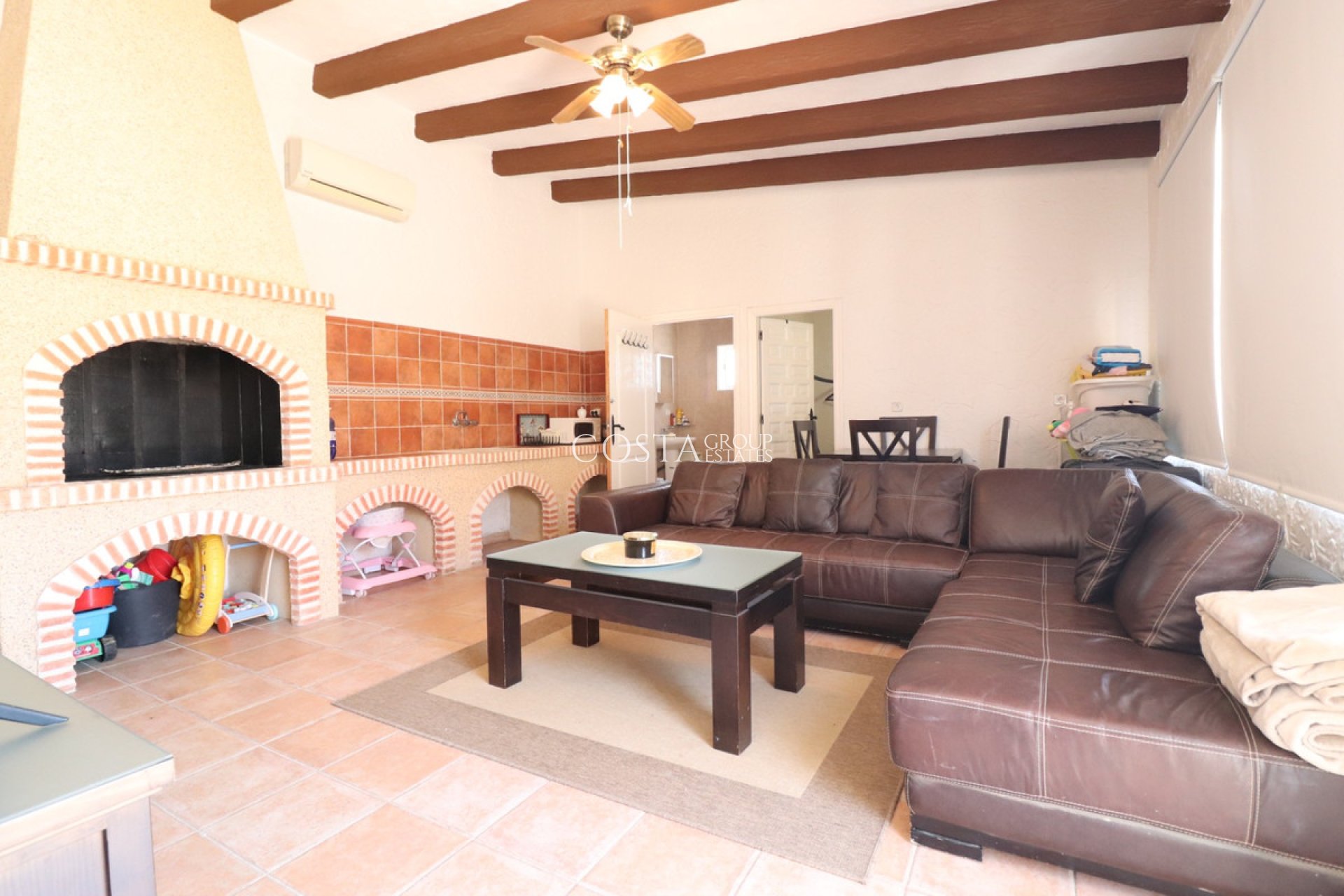 Wiederverkauf - Villa -
Almoradí - Heredades