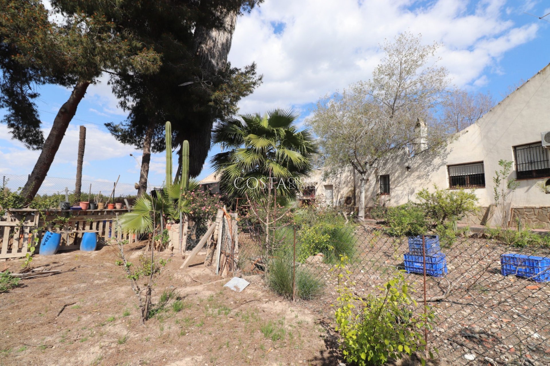 Wiederverkauf - Villa -
Almoradí - Heredades