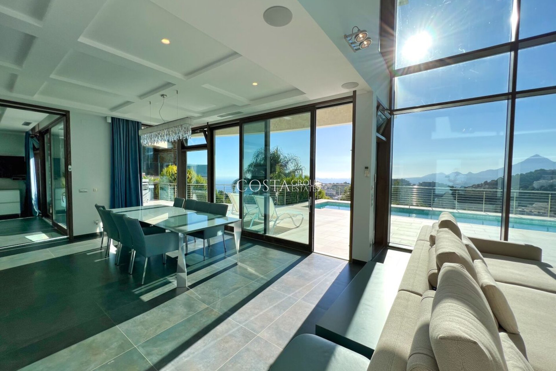 Wiederverkauf - Villa -
Altea - Altea Hills