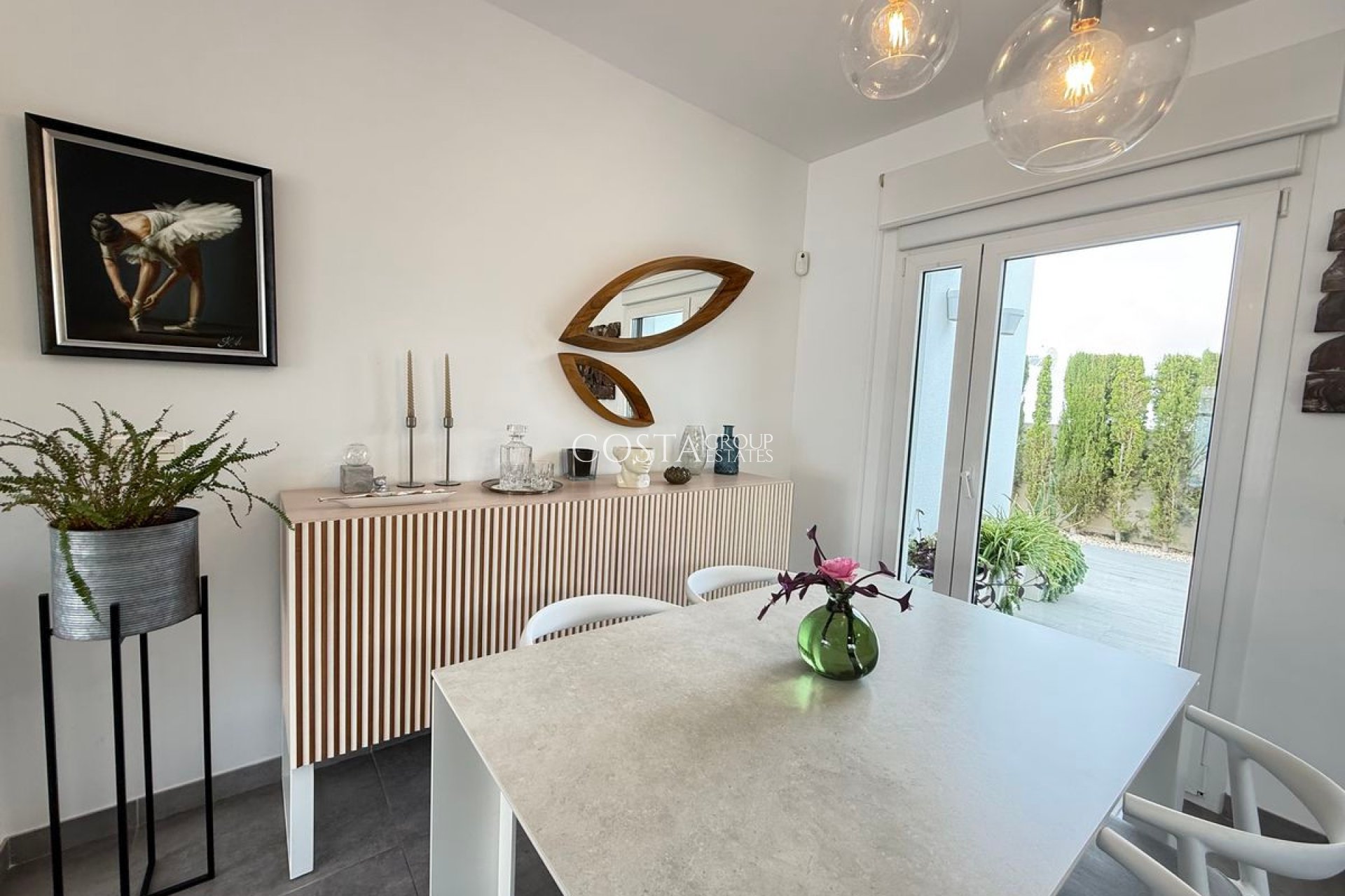 Wiederverkauf - Villa -
Benijofar