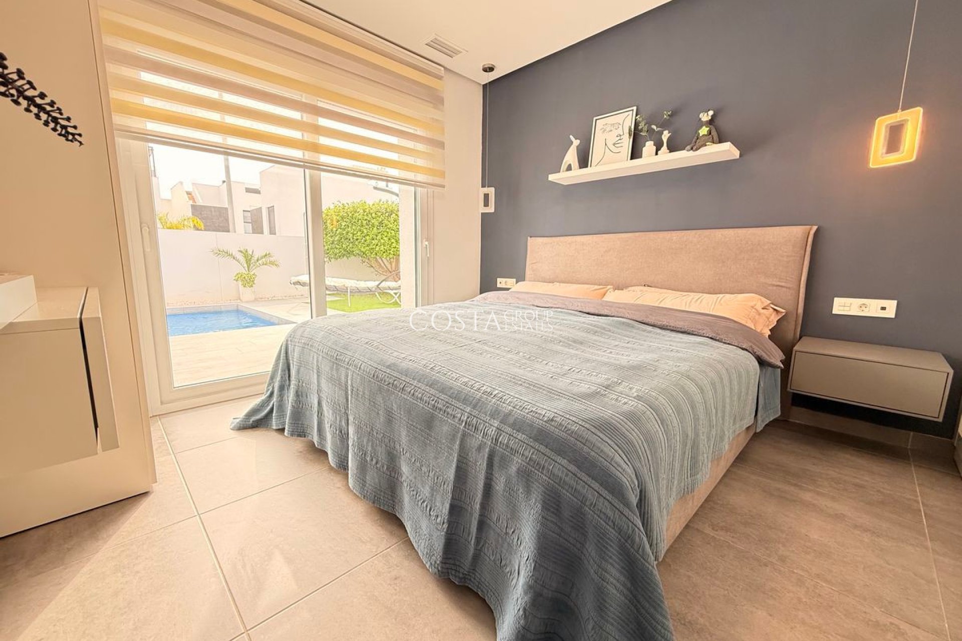 Wiederverkauf - Villa -
Benijofar