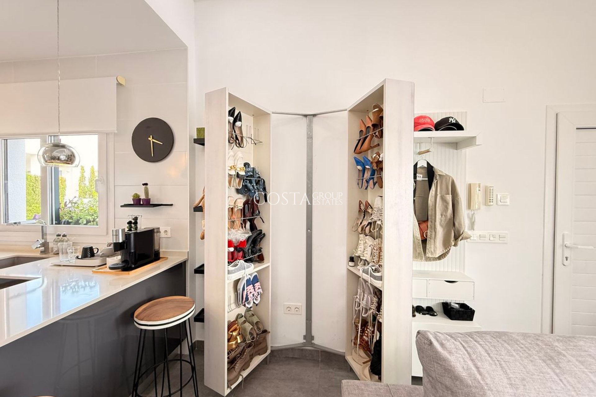 Wiederverkauf - Villa -
Benijofar