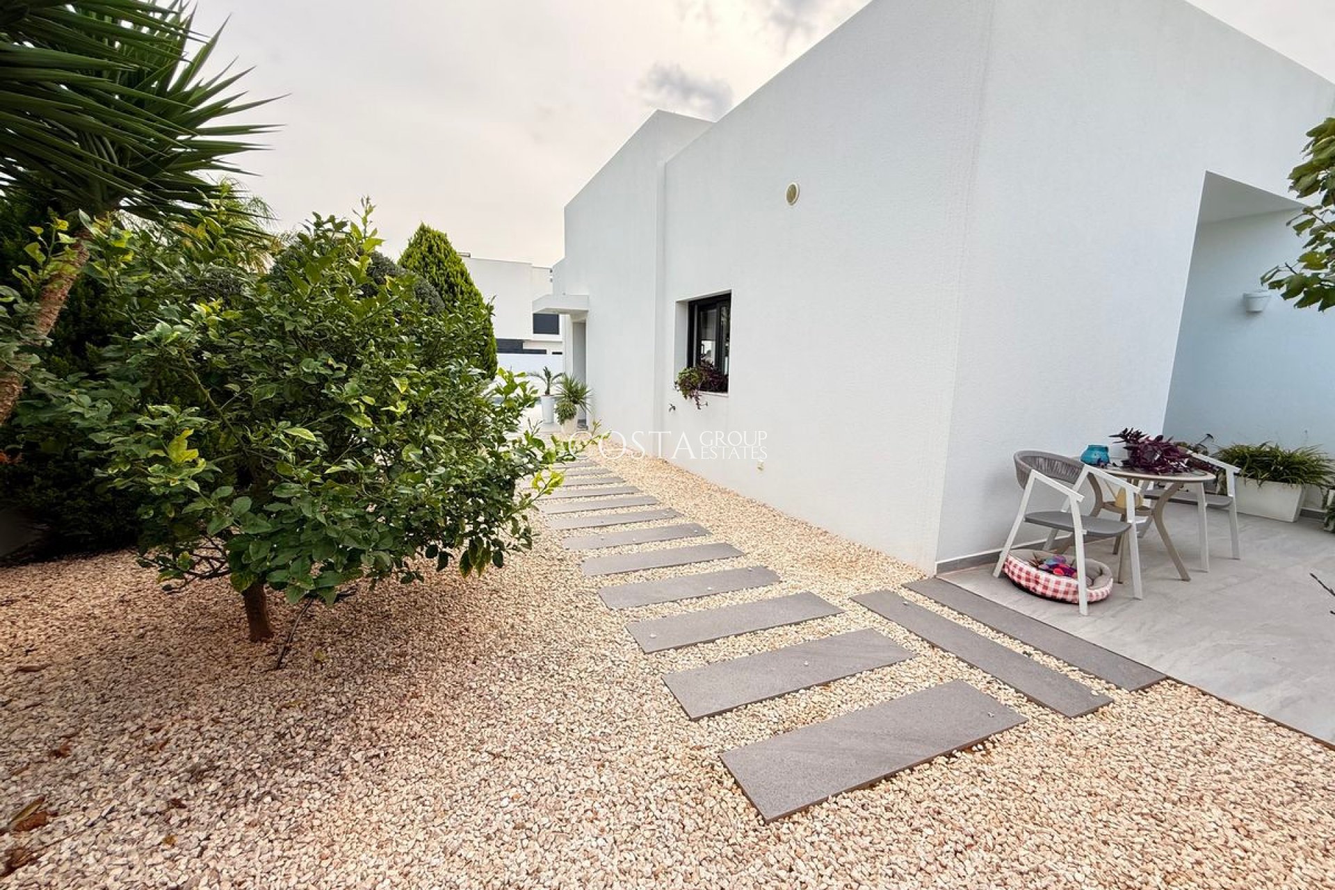 Wiederverkauf - Villa -
Benijofar