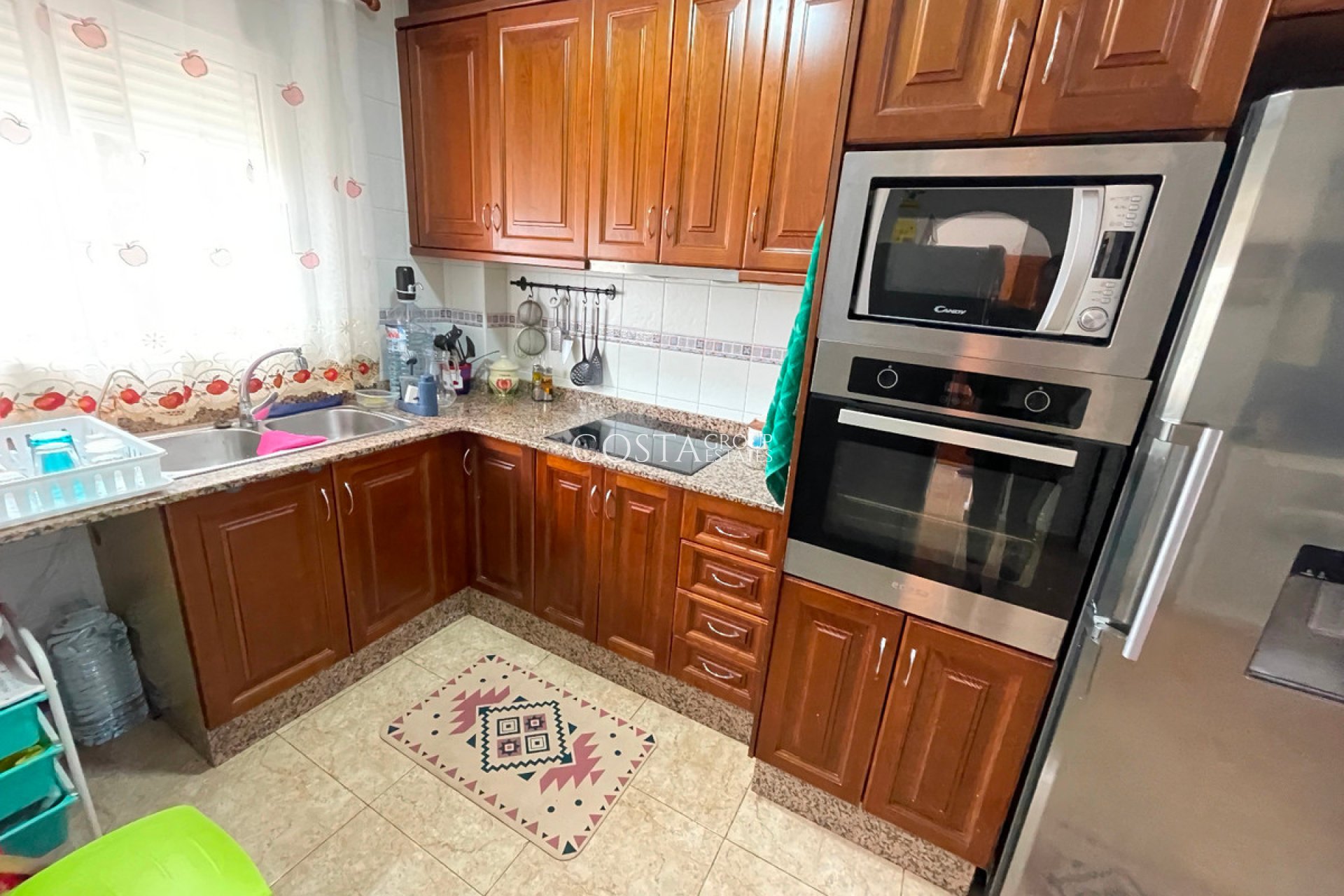 Wiederverkauf - Villa -
Benijofar