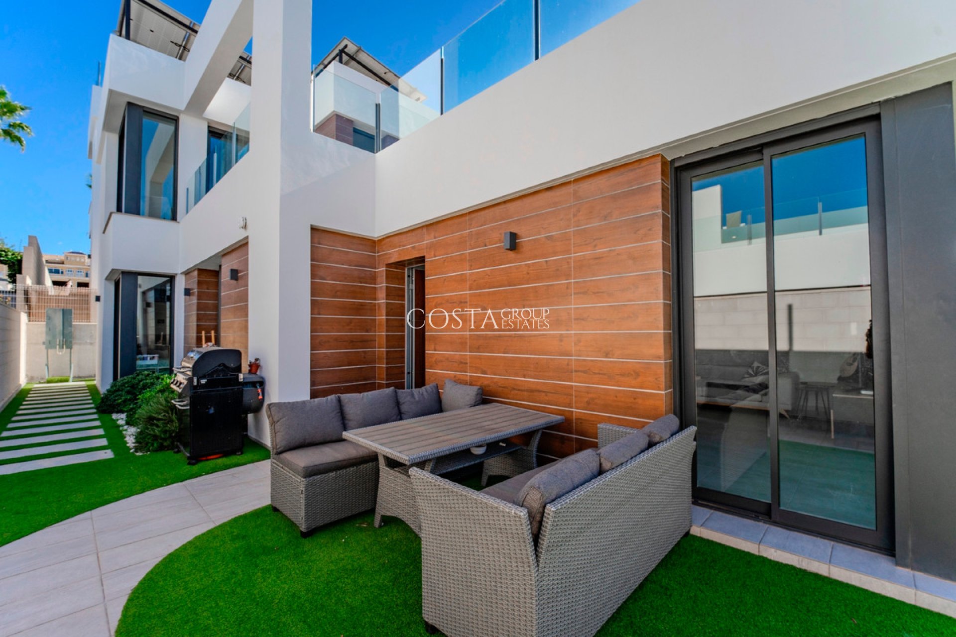 Wiederverkauf - Villa -
Benijofar