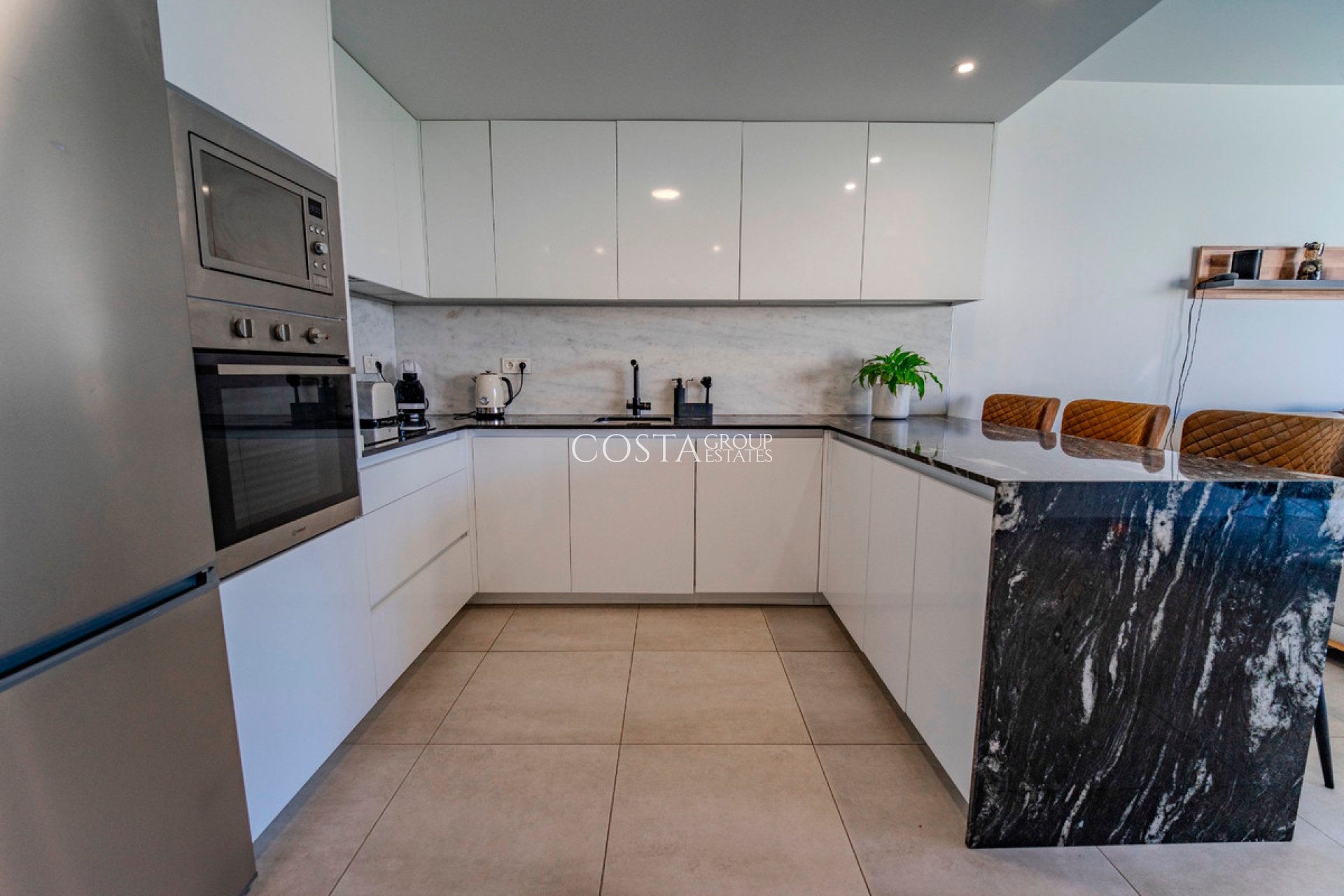 Wiederverkauf - Villa -
Benijofar