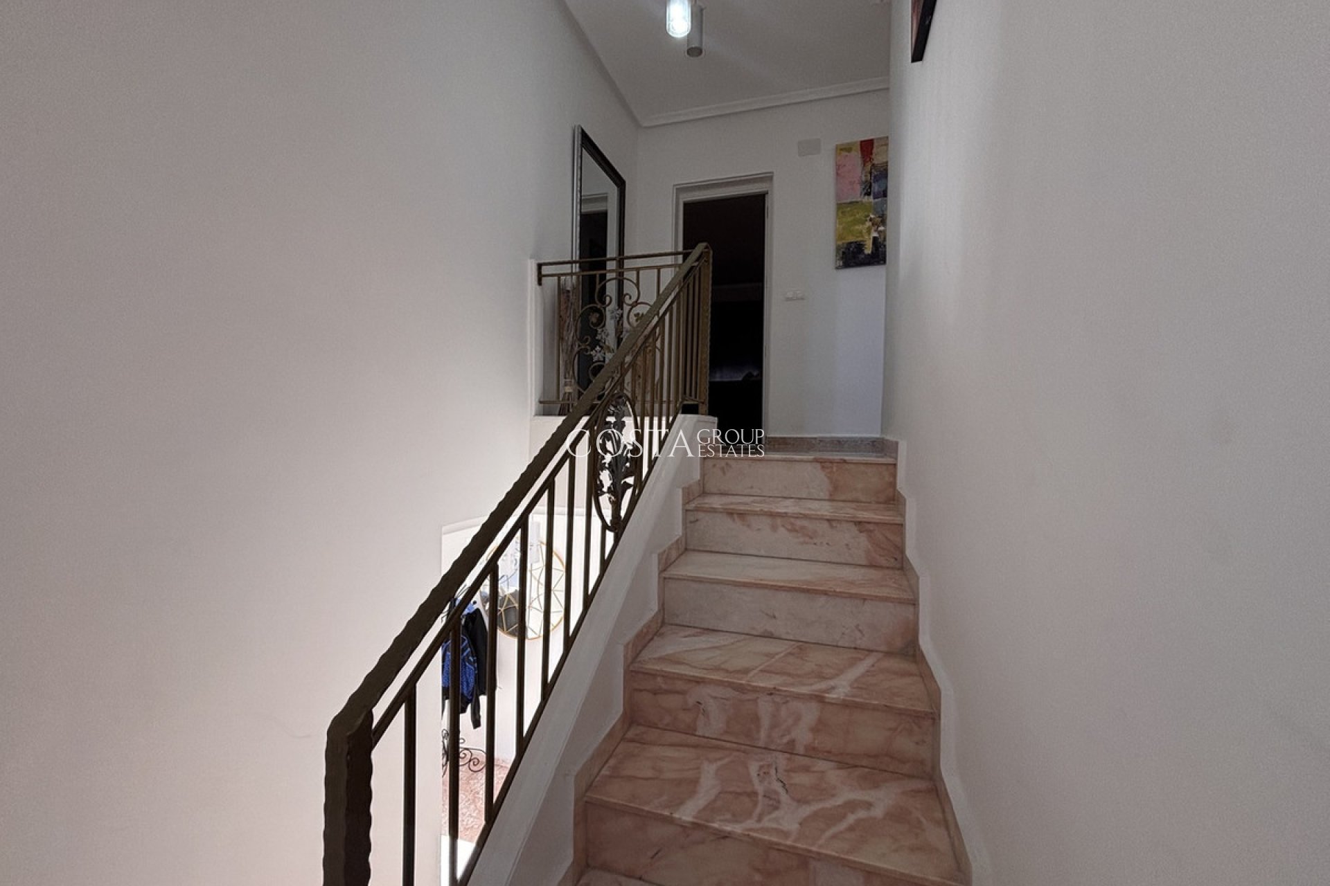 Wiederverkauf - Villa -
Benijofar