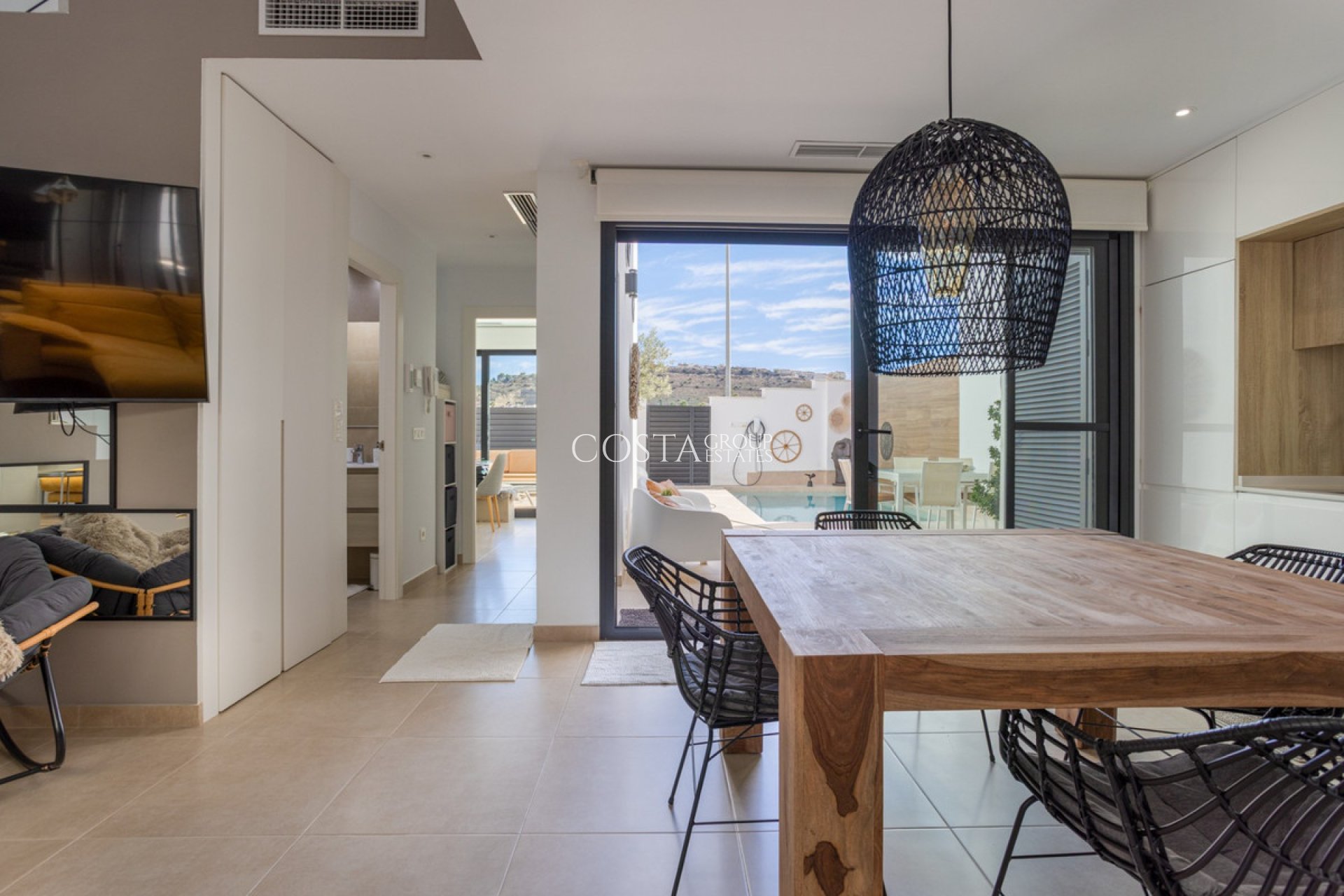 Wiederverkauf - Villa -
Benijofar