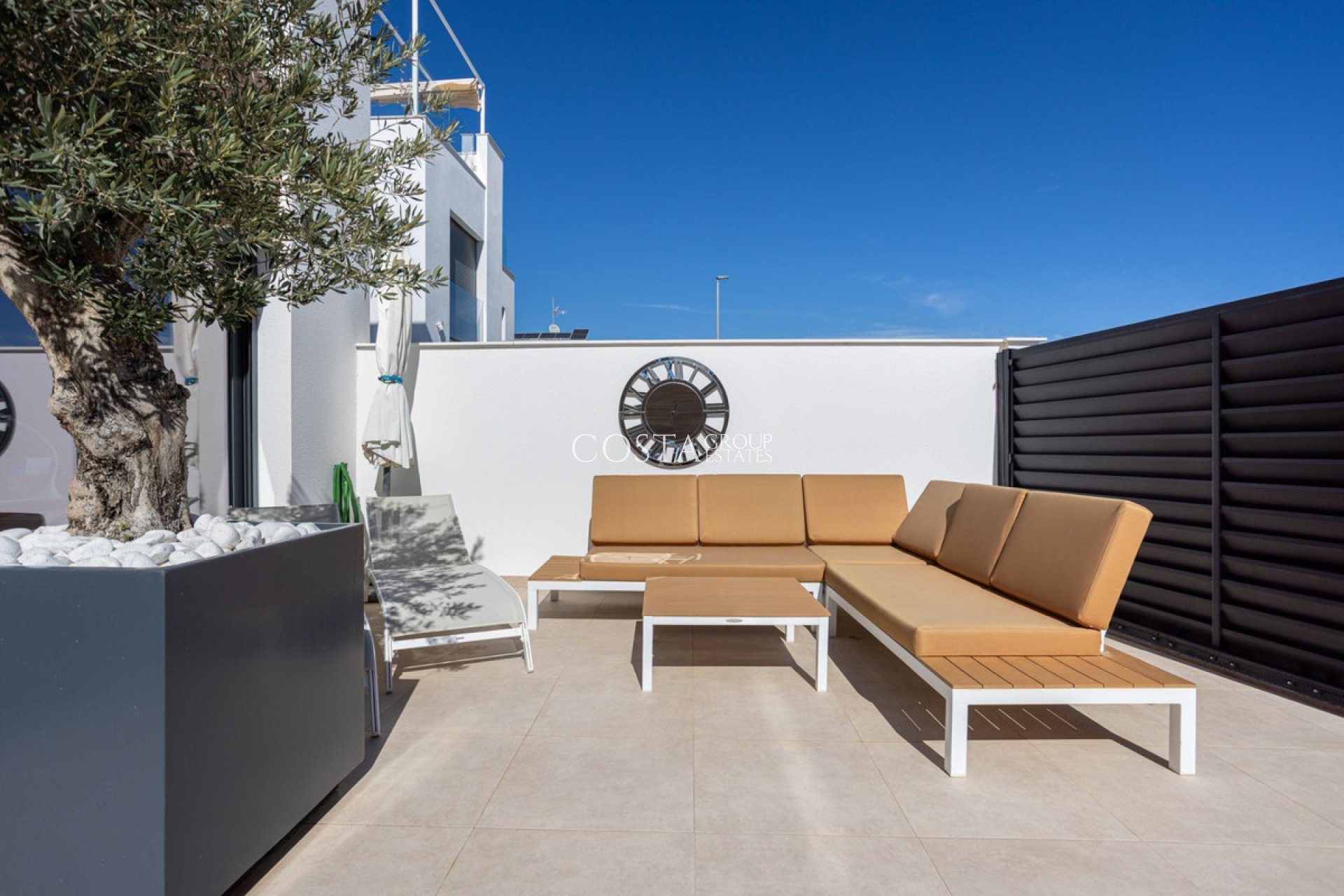 Wiederverkauf - Villa -
Benijofar