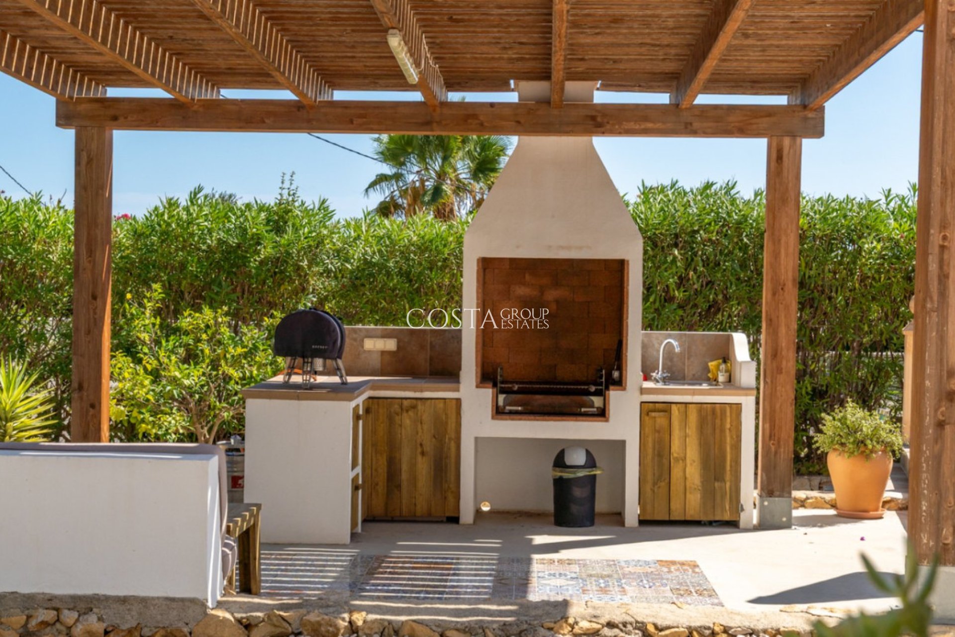 Wiederverkauf - Villa -
Benissa