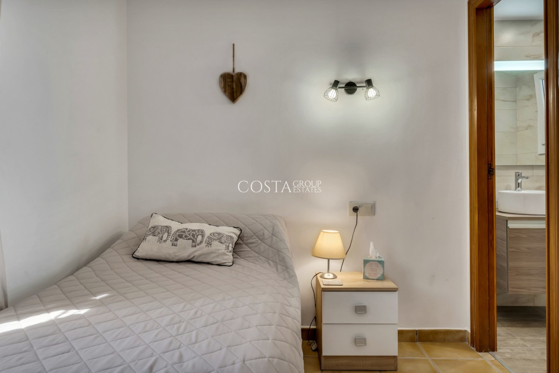 Wiederverkauf - Villa -
Benissa