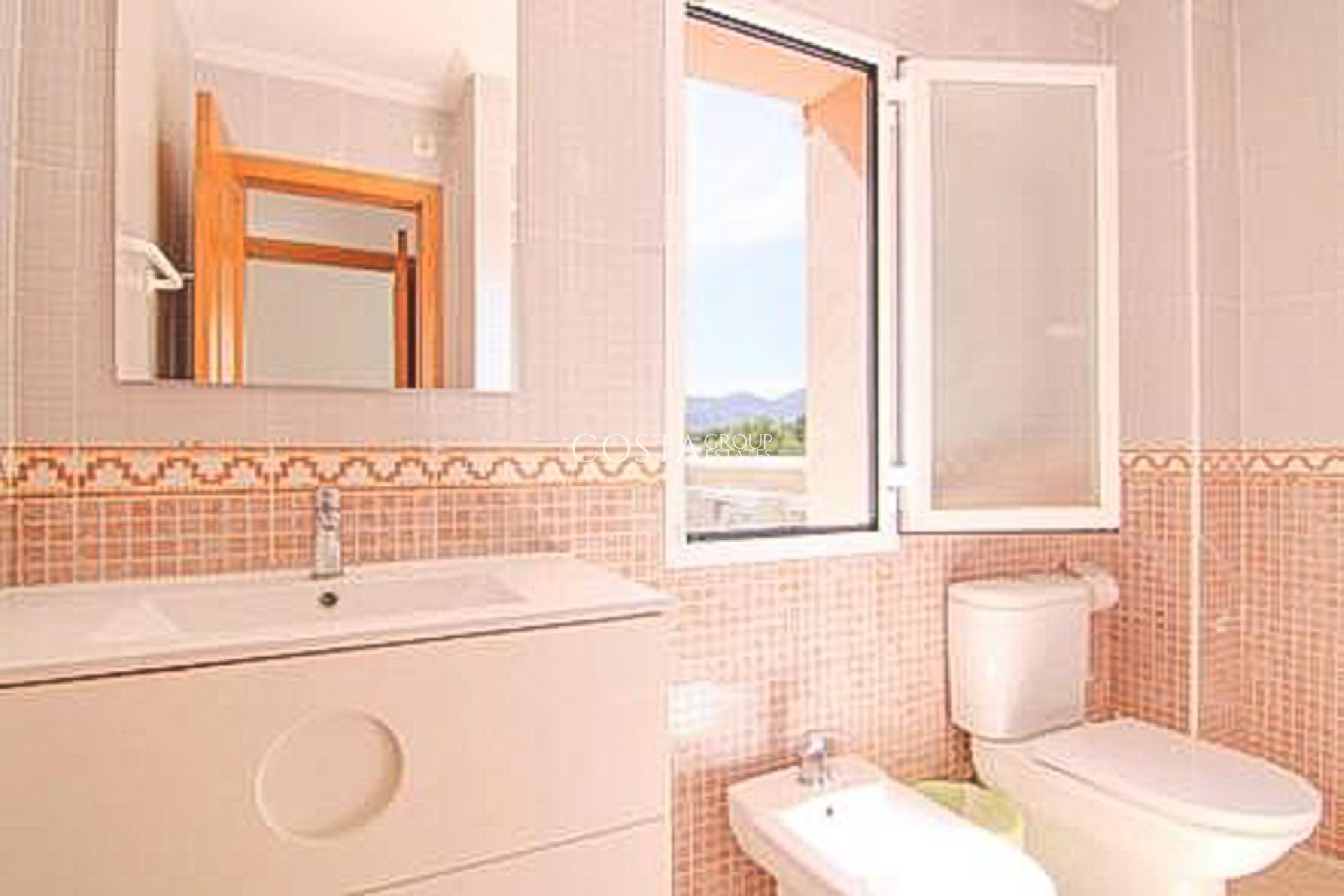Wiederverkauf - Villa -
Calpe - Calpe Centro