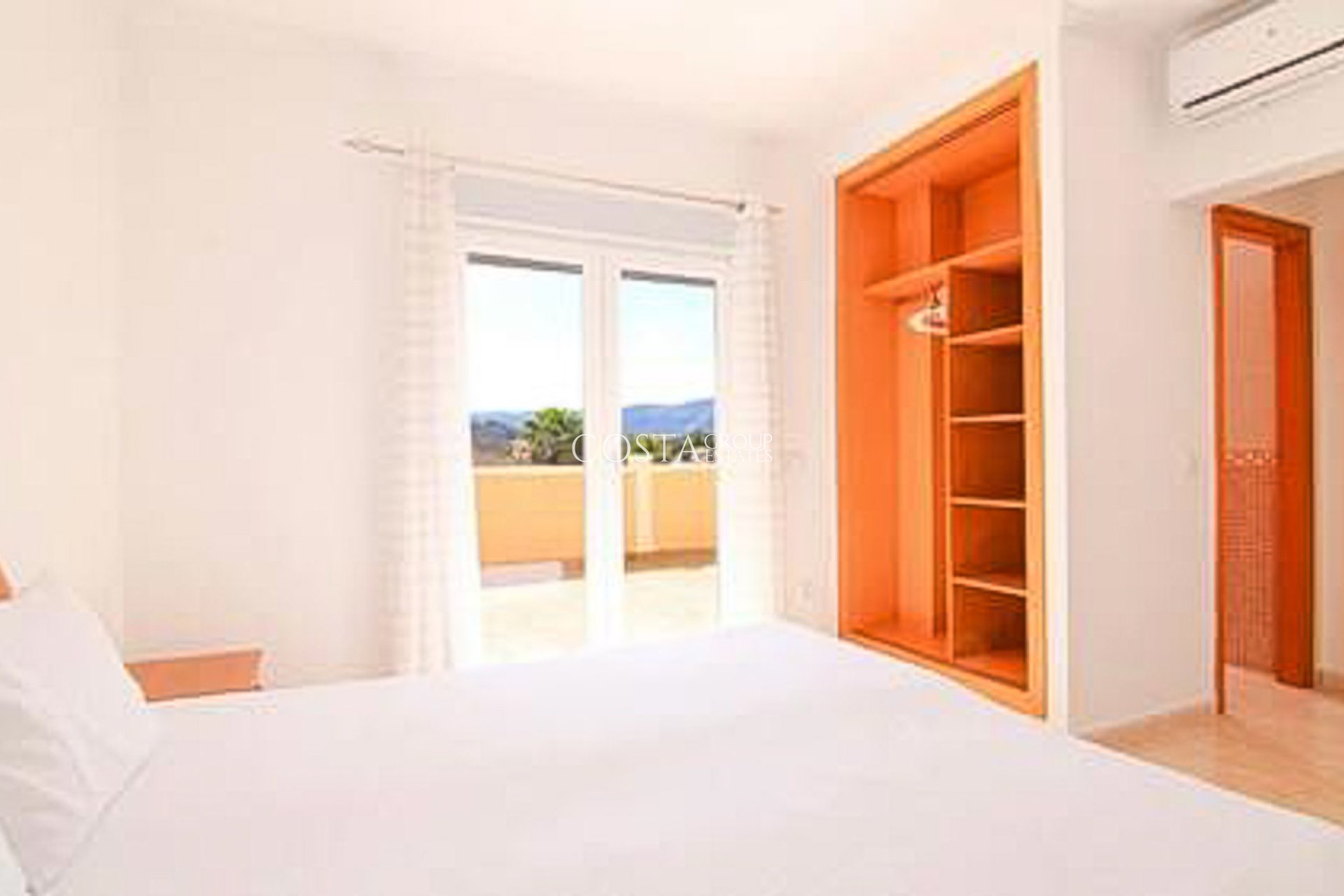 Wiederverkauf - Villa -
Calpe - Calpe Centro