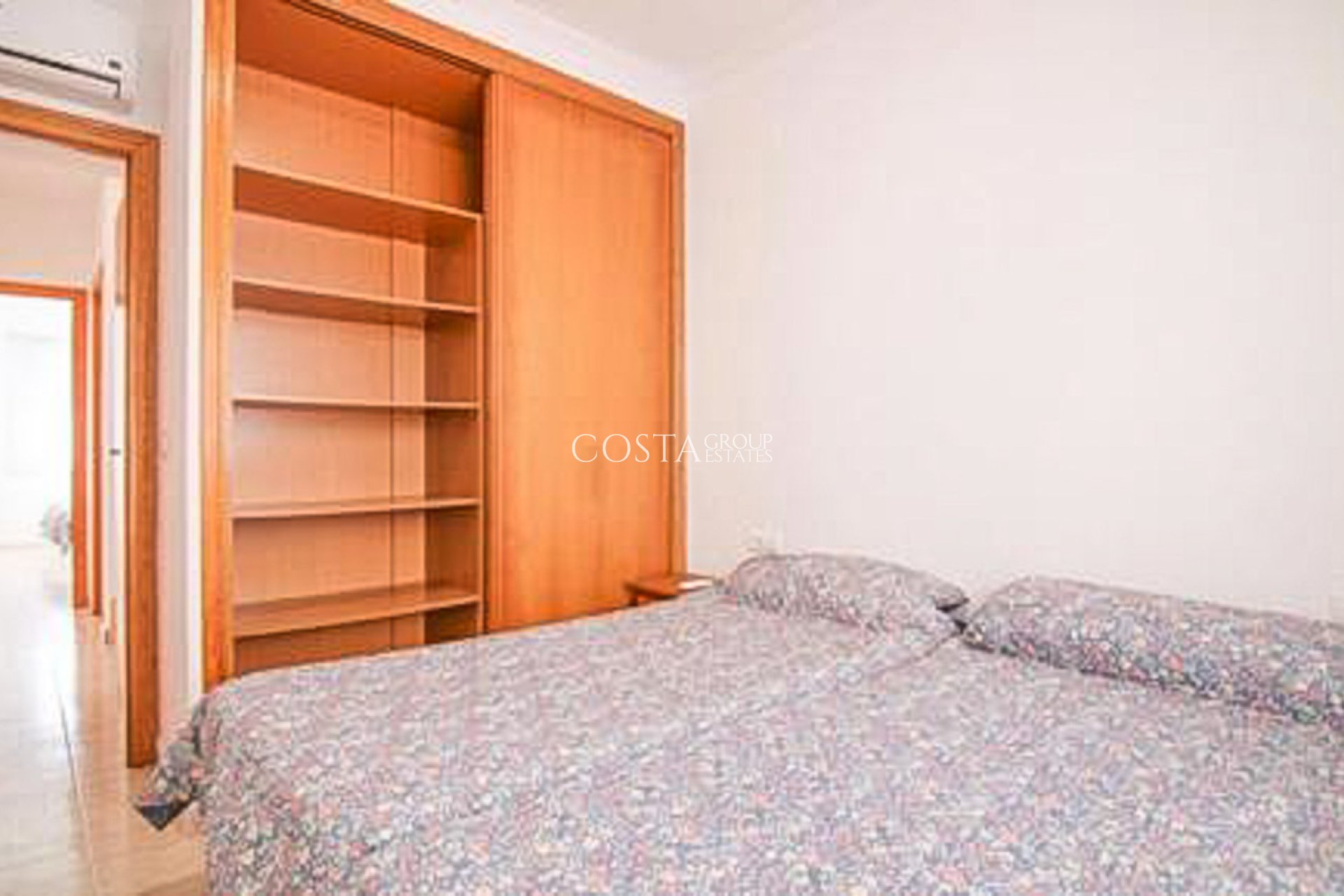 Wiederverkauf - Villa -
Calpe - Calpe Centro