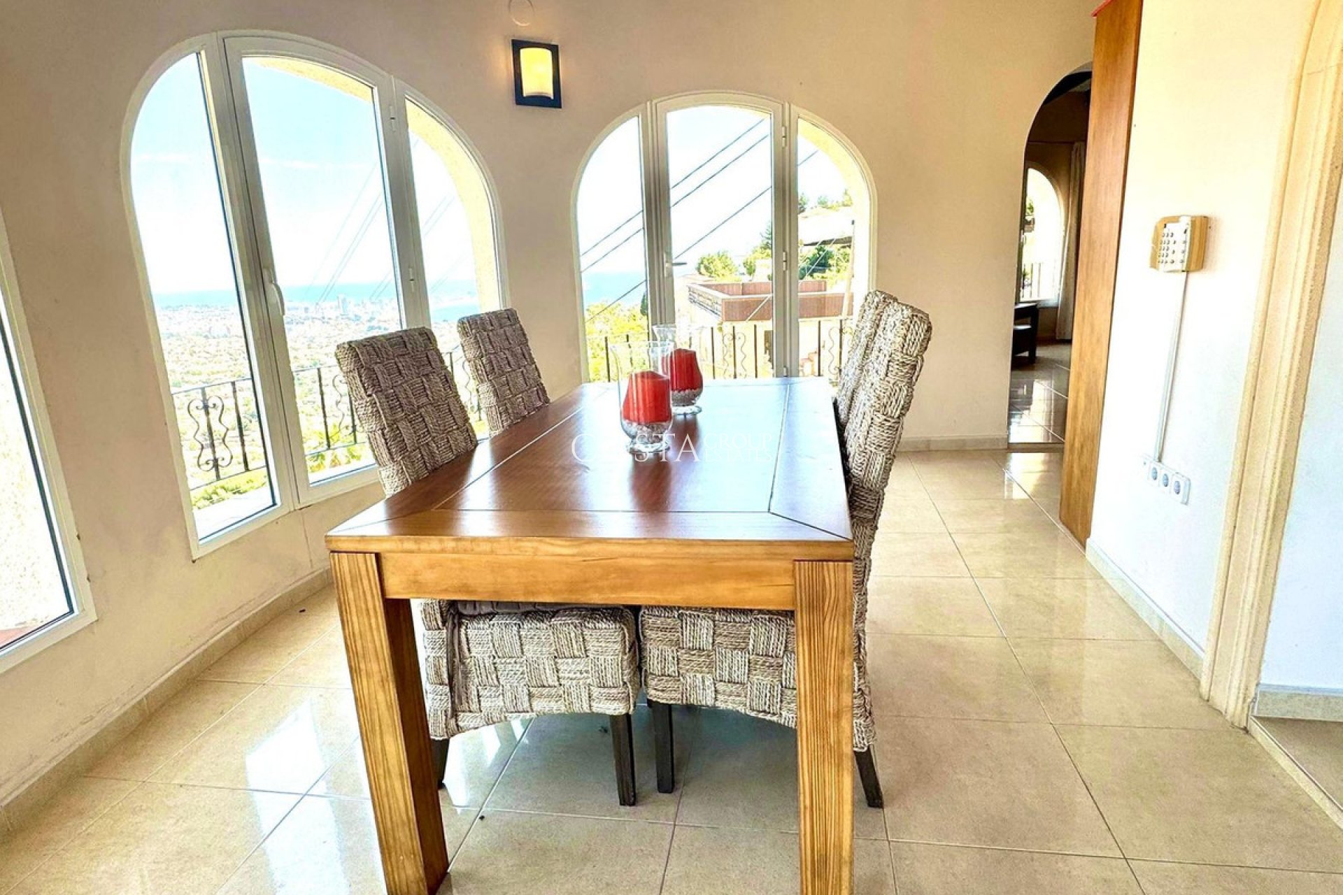 Wiederverkauf - Villa -
Calpe - Calpe Centro