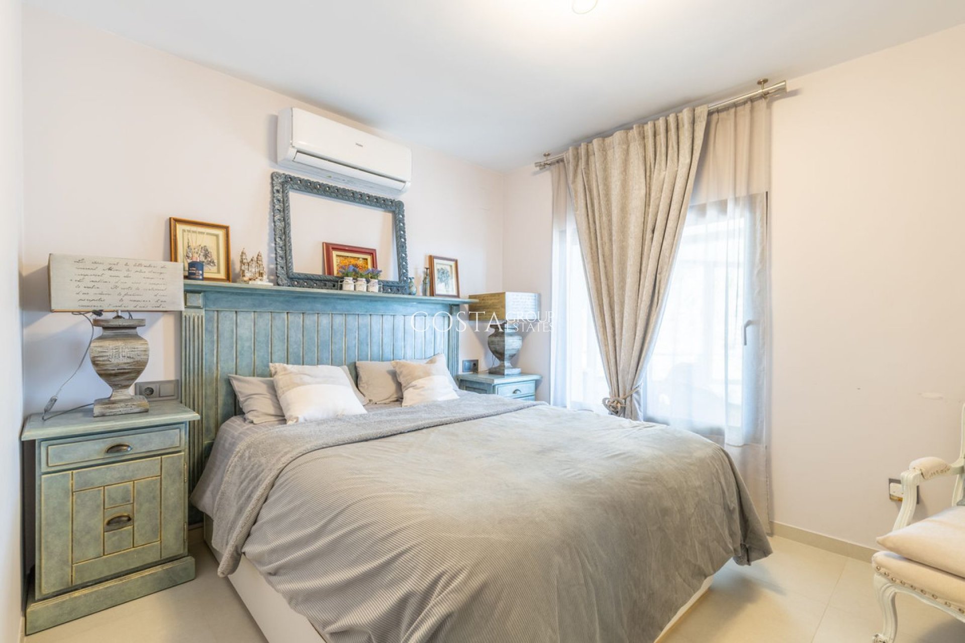Wiederverkauf - Villa -
Calpe - Calpe Centro