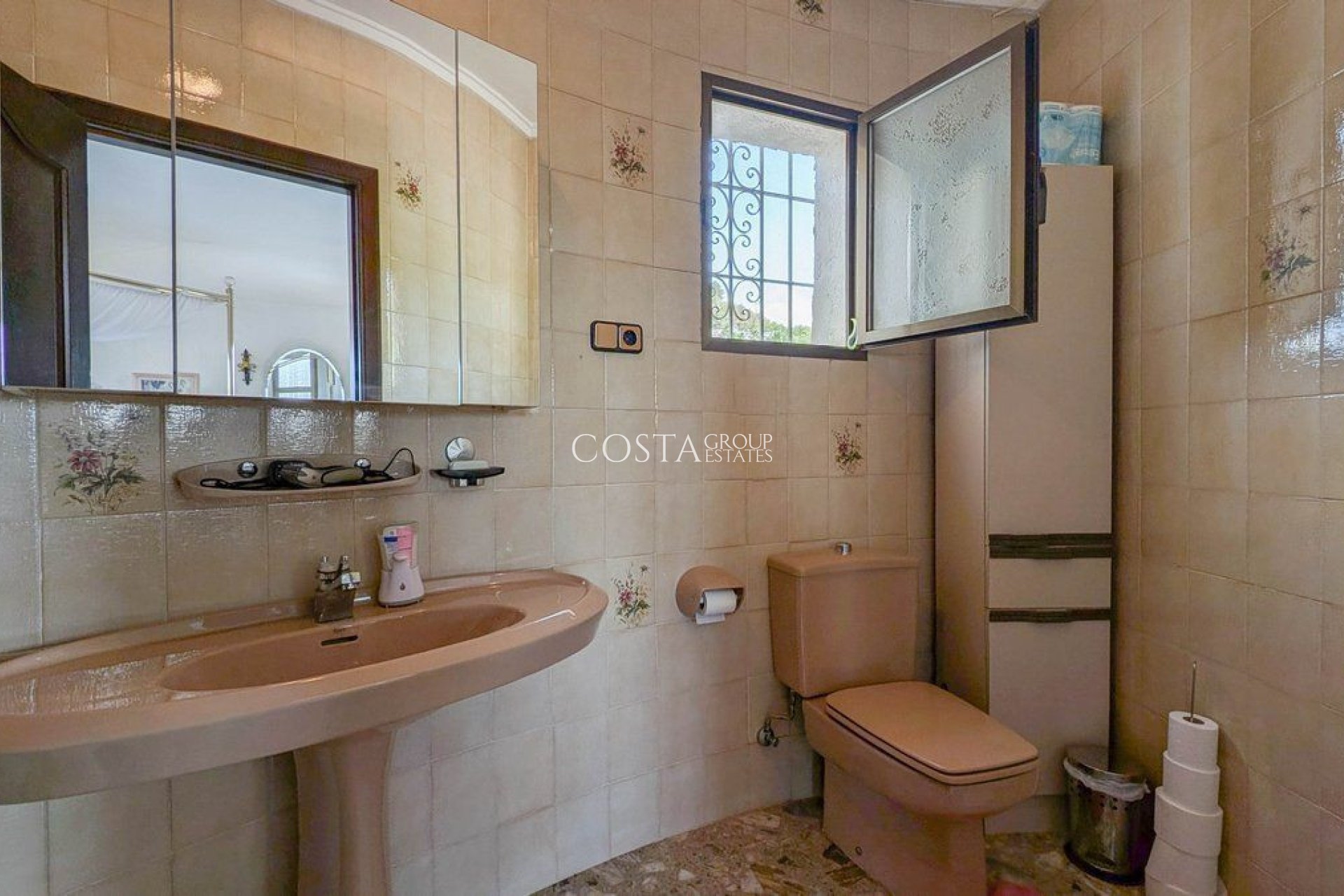 Wiederverkauf - Villa -
Calpe - Calpe Centro