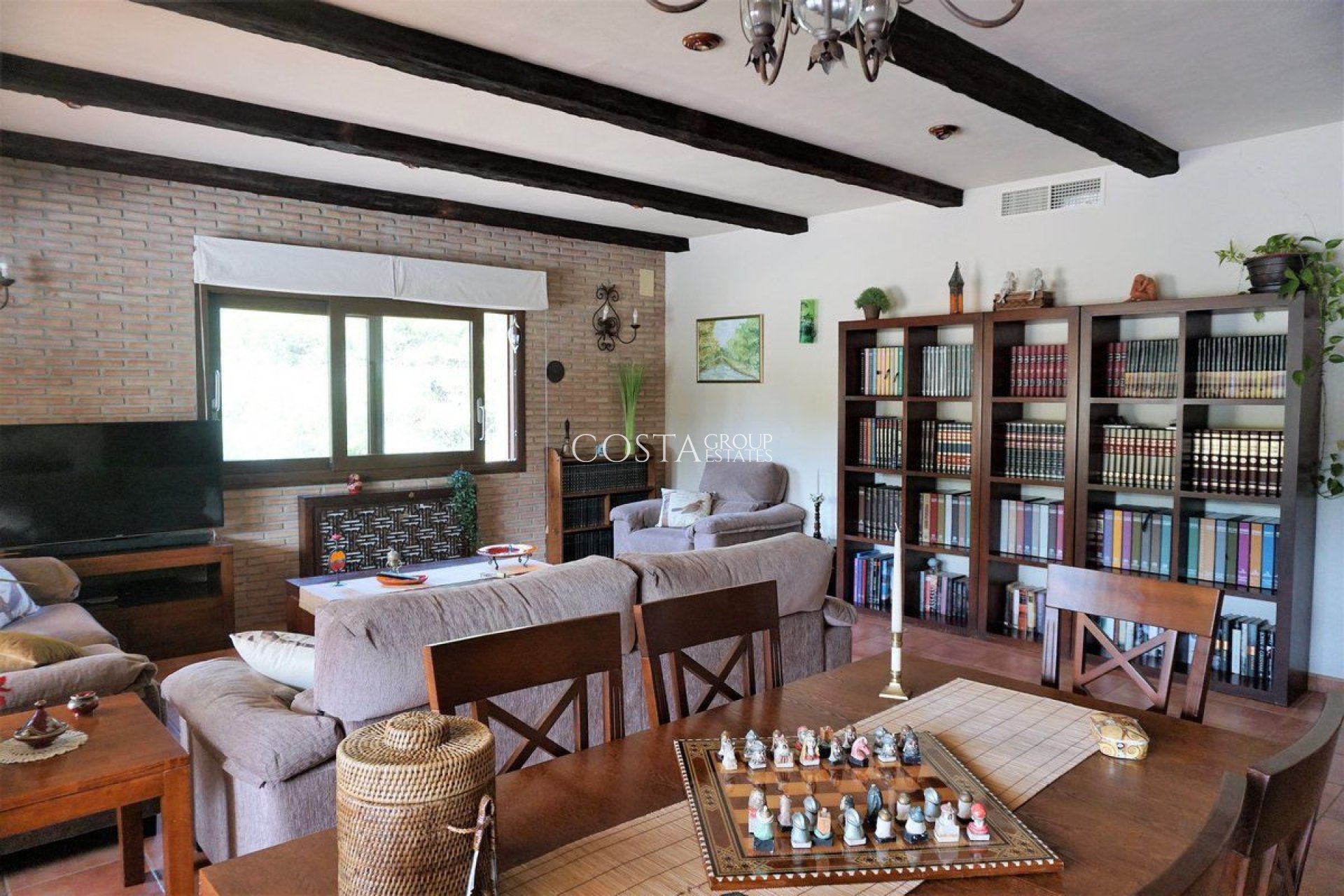 Wiederverkauf - Villa -
Calpe - Calpe Centro
