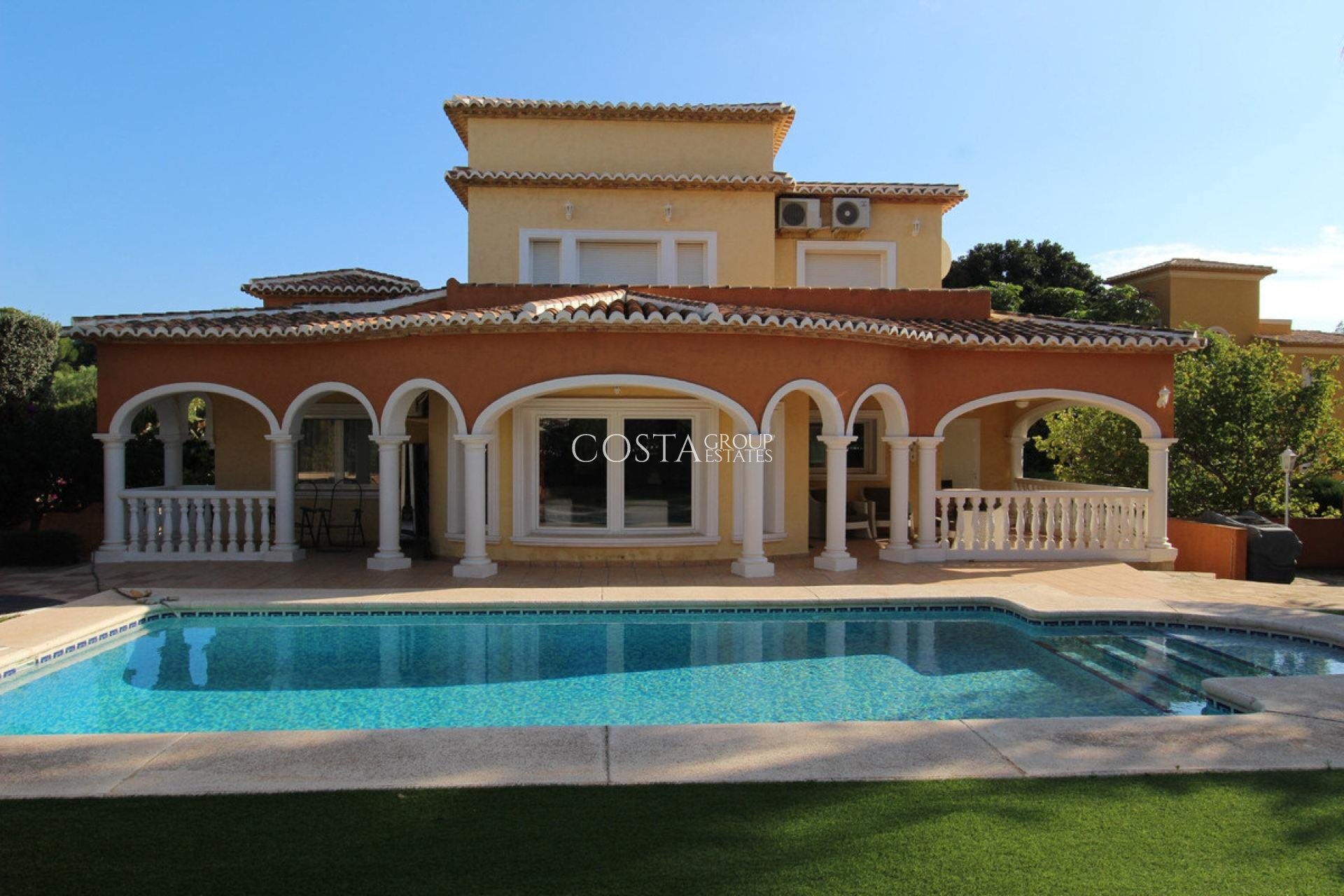 Wiederverkauf - Villa -
Calpe - Calpe Centro