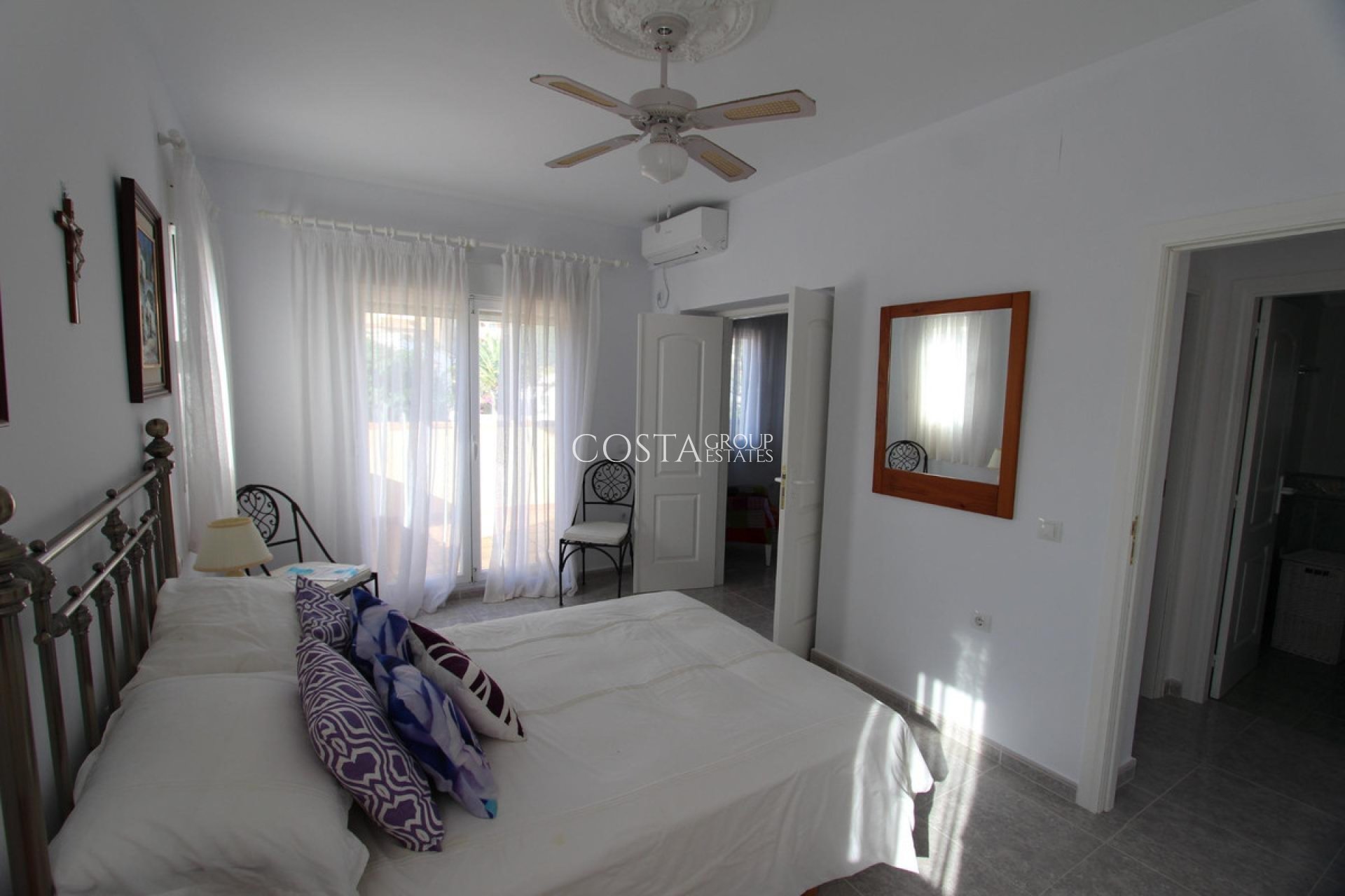 Wiederverkauf - Villa -
Calpe - Calpe Centro