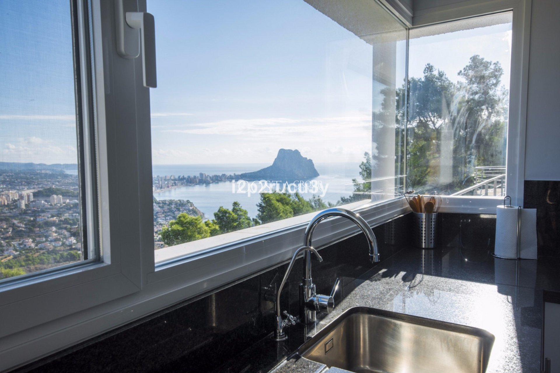 Wiederverkauf - Villa -
Calpe - Calpe Centro