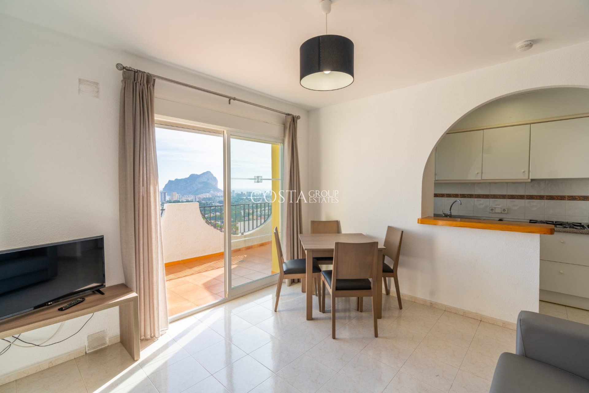 Wiederverkauf - Villa -
Calpe - Calpe Centro