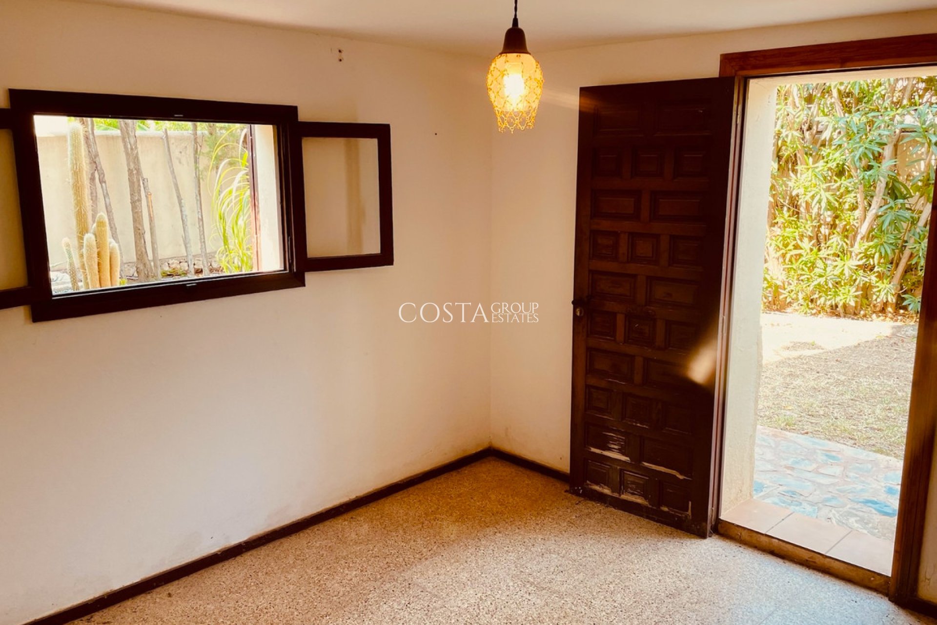 Wiederverkauf - Villa -
Calpe - Calpe Centro