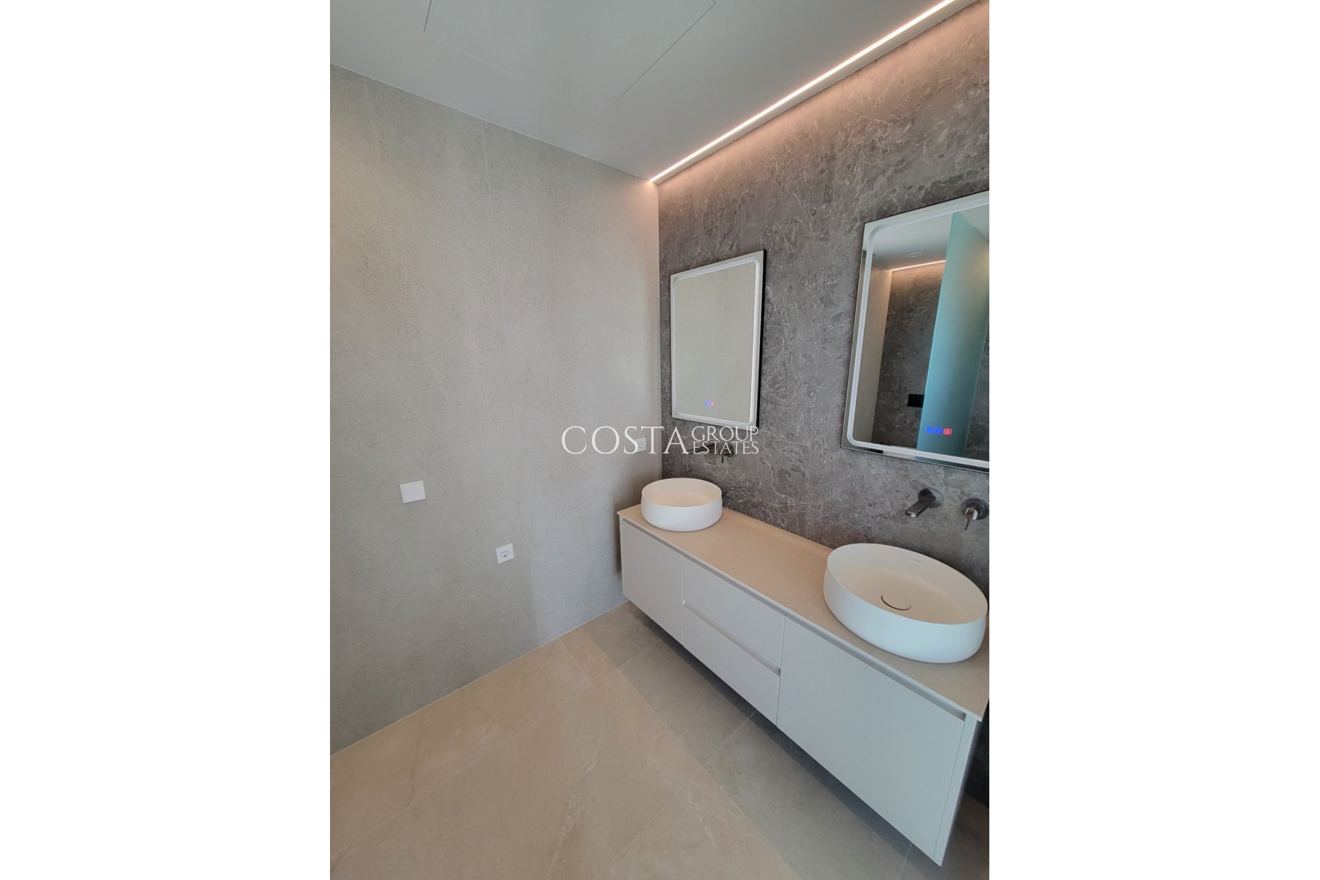 Wiederverkauf - Villa -
Calpe - Calpe Centro