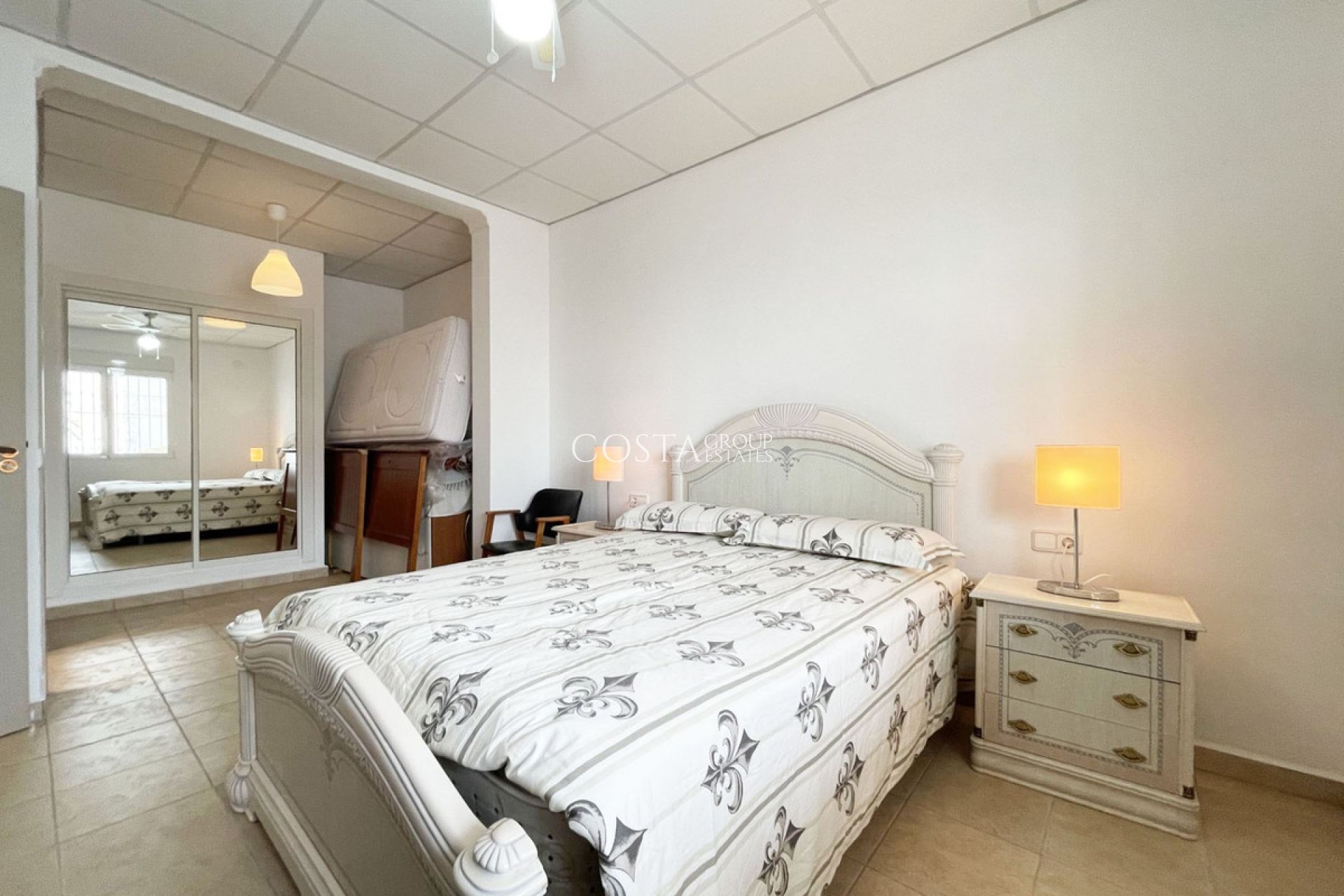 Wiederverkauf - Villa -
Calpe - Calpe Centro