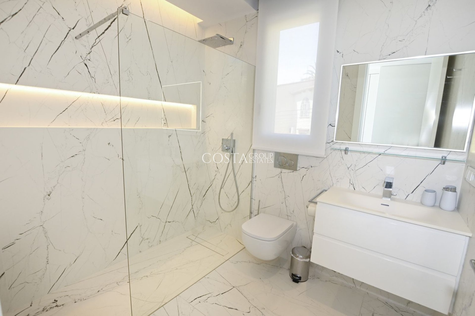 Wiederverkauf - Villa -
Calpe - Calpe Centro