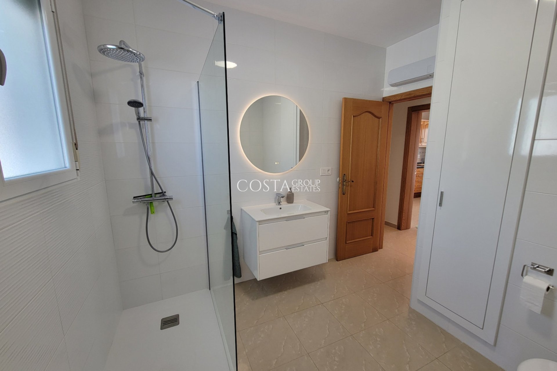 Wiederverkauf - Villa -
Calpe - Calpe Centro