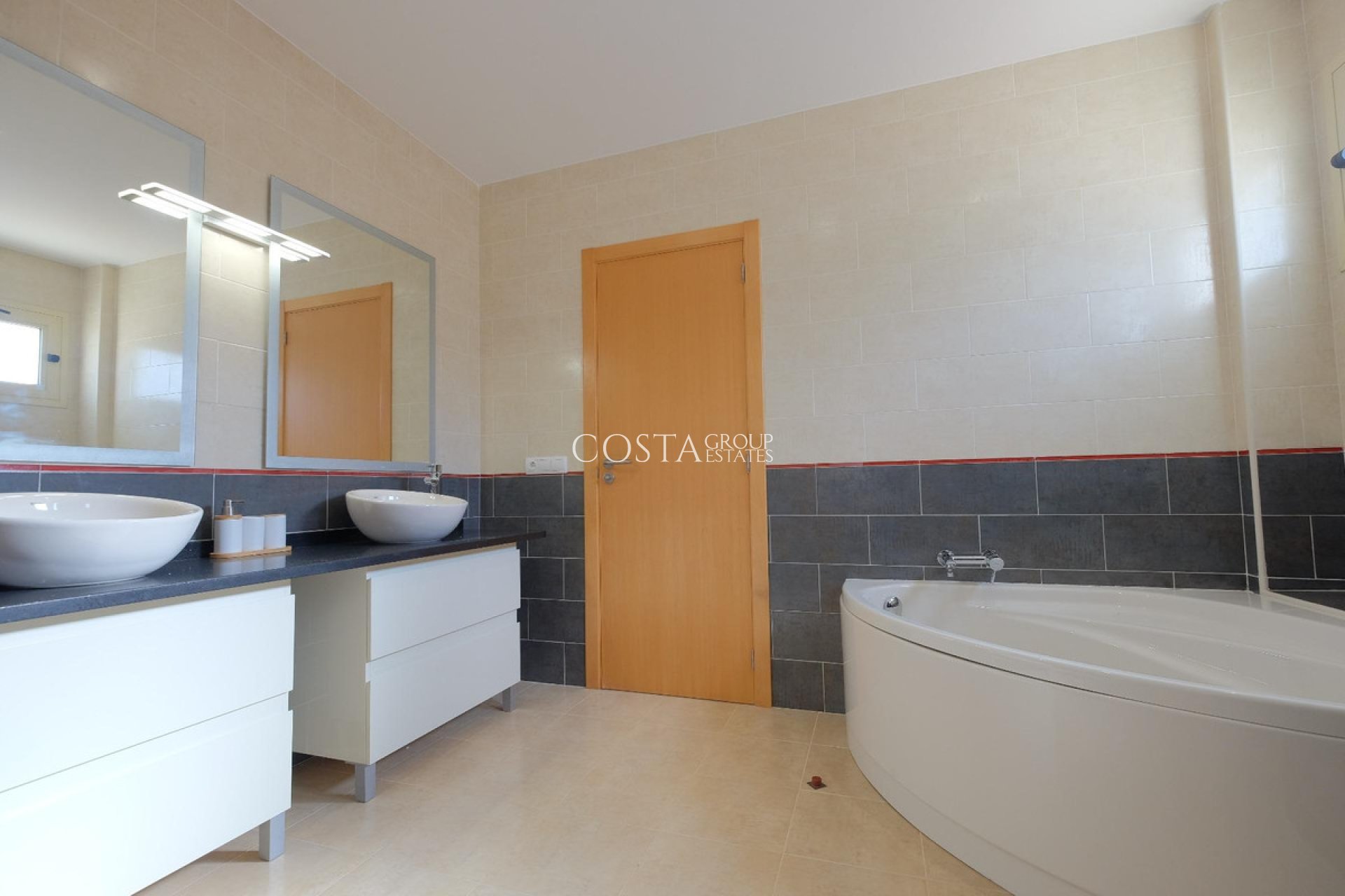 Wiederverkauf - Villa -
Calpe - la Canuta