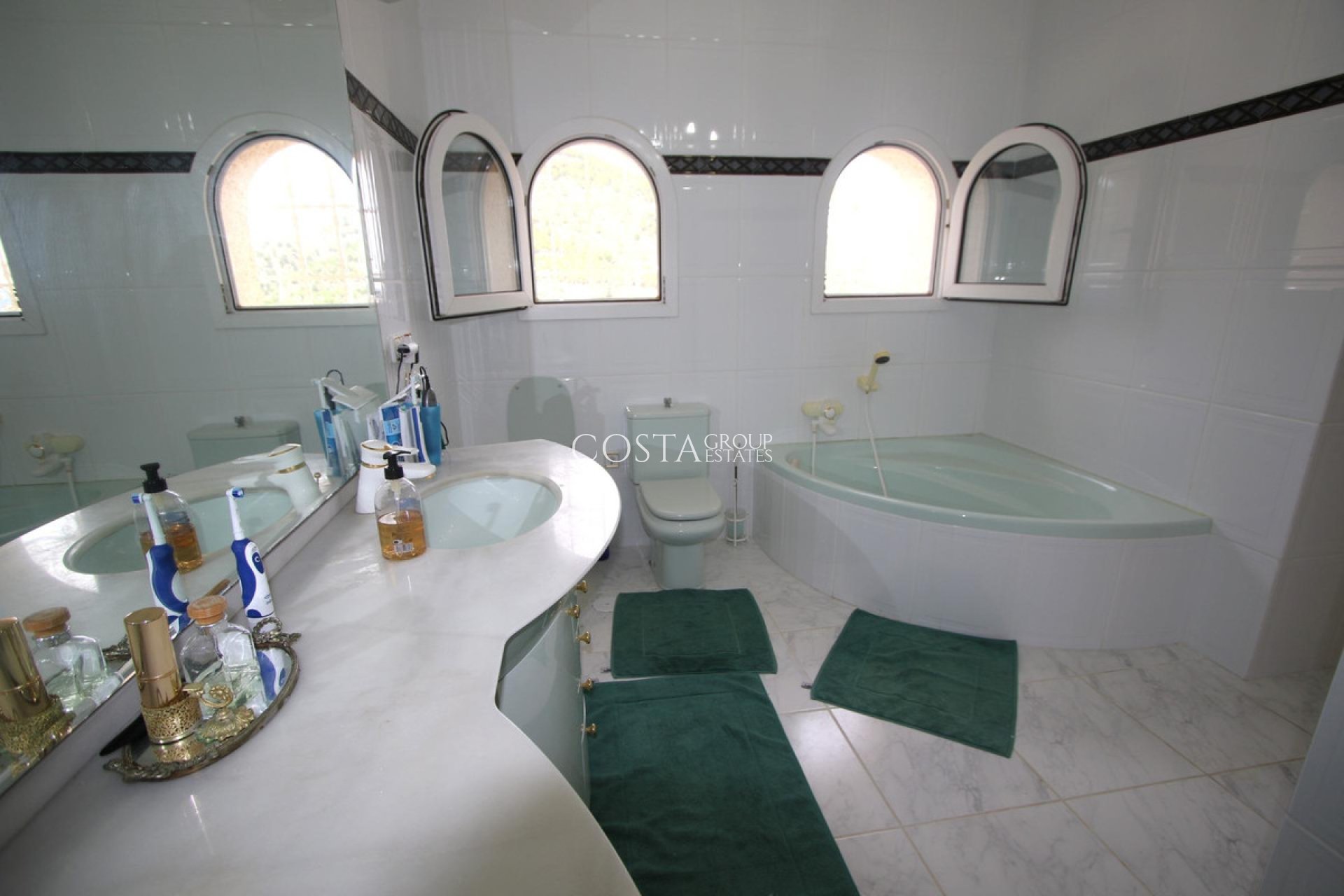 Wiederverkauf - Villa -
Calpe - la Canuta