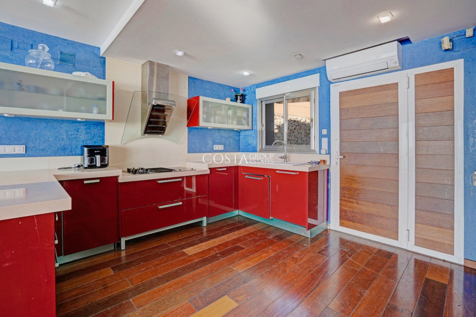 Wiederverkauf - Villa -
Calpe - Les Bassetes