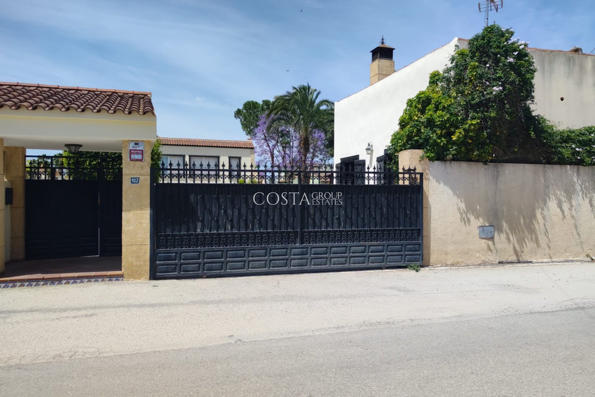 Wiederverkauf - Villa -
Catral - Catral Centro