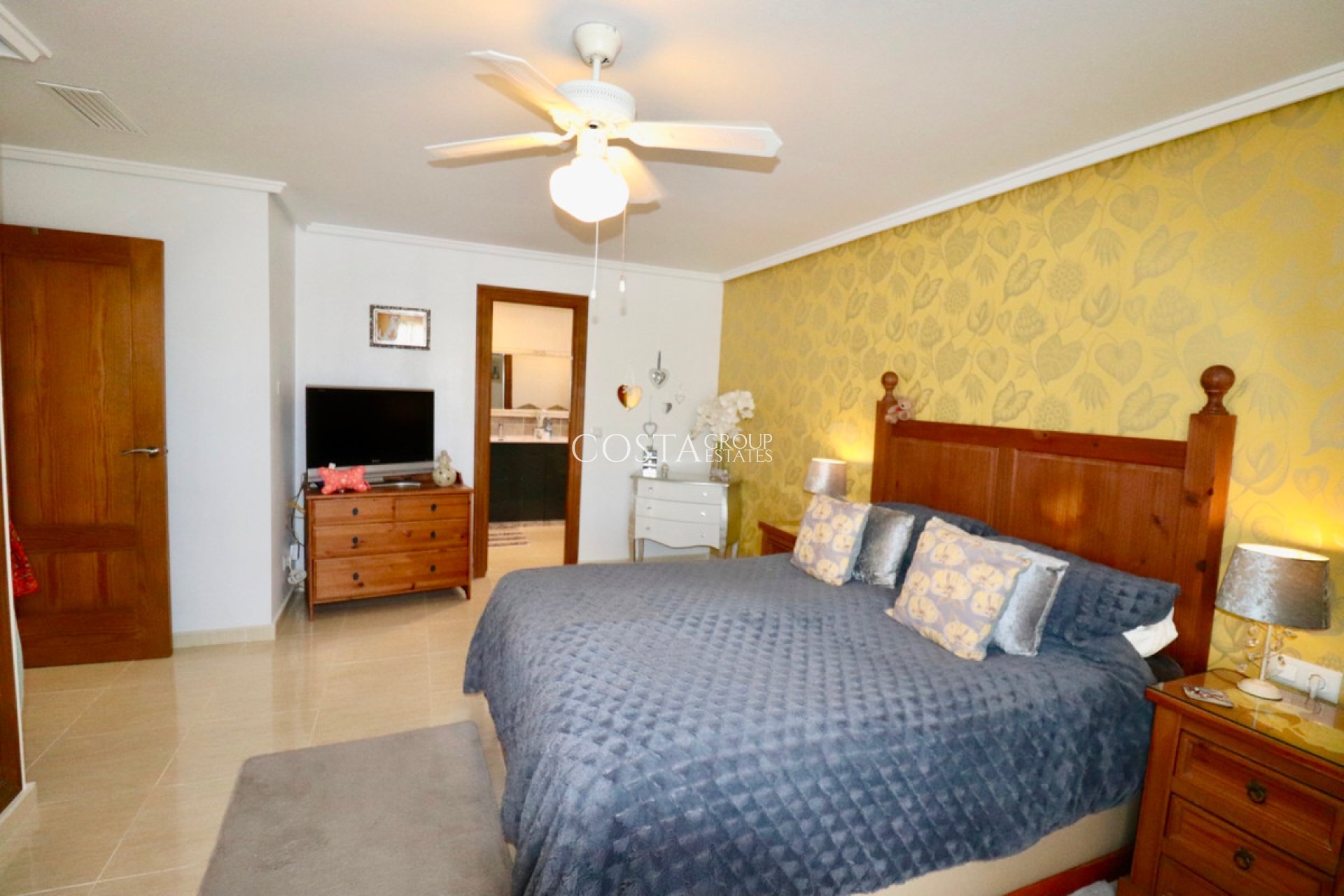 Wiederverkauf - Villa -
Catral - Catral Centro