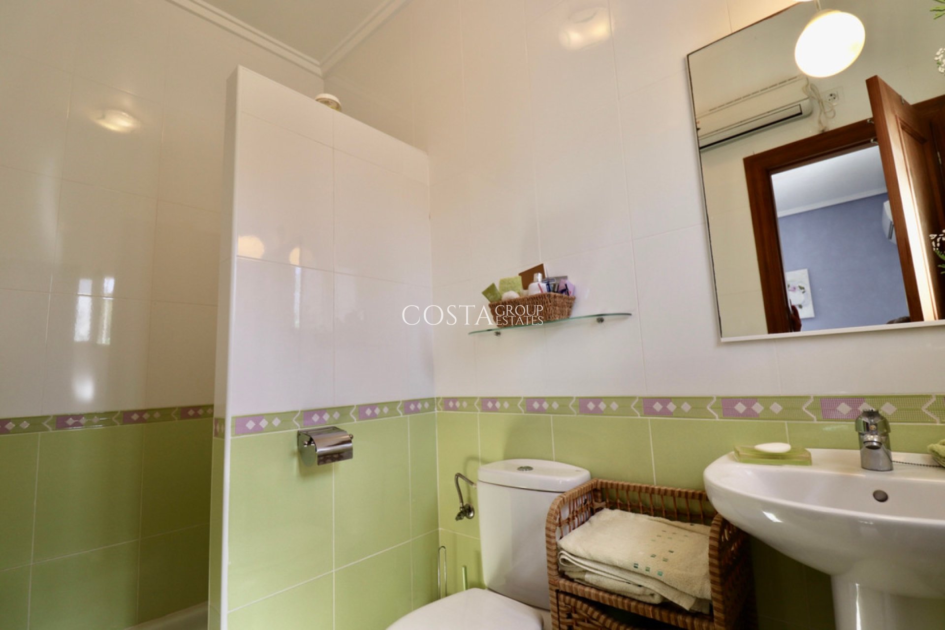 Wiederverkauf - Villa -
Catral - Catral Centro