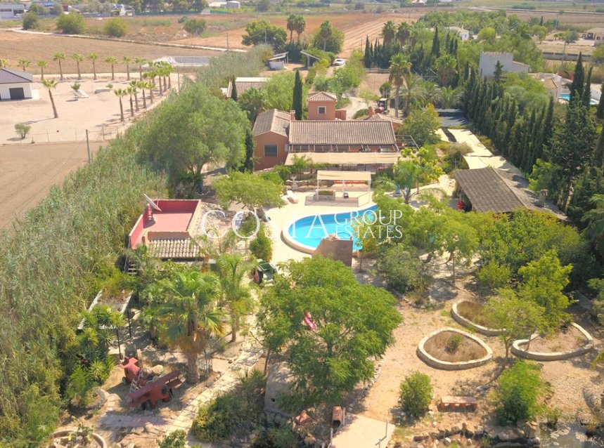 Wiederverkauf - Villa -
Catral - Catral Centro