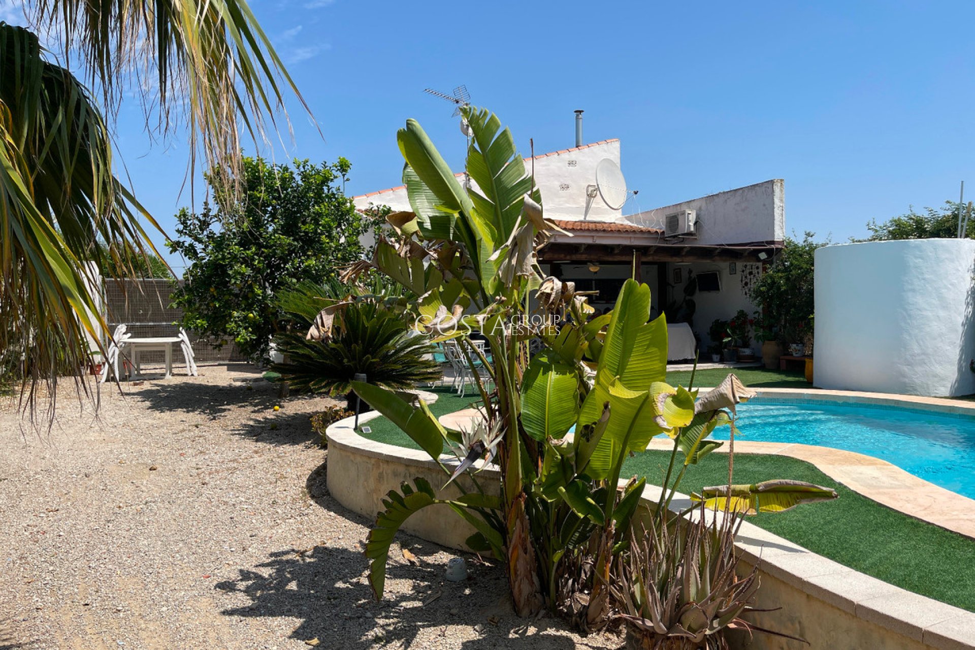 Wiederverkauf - Villa -
Daya Nueva - Daya Nueva Centro