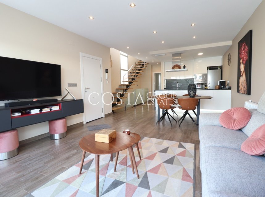 Wiederverkauf - Villa -
Daya Vieja - Daya Vieja Centro