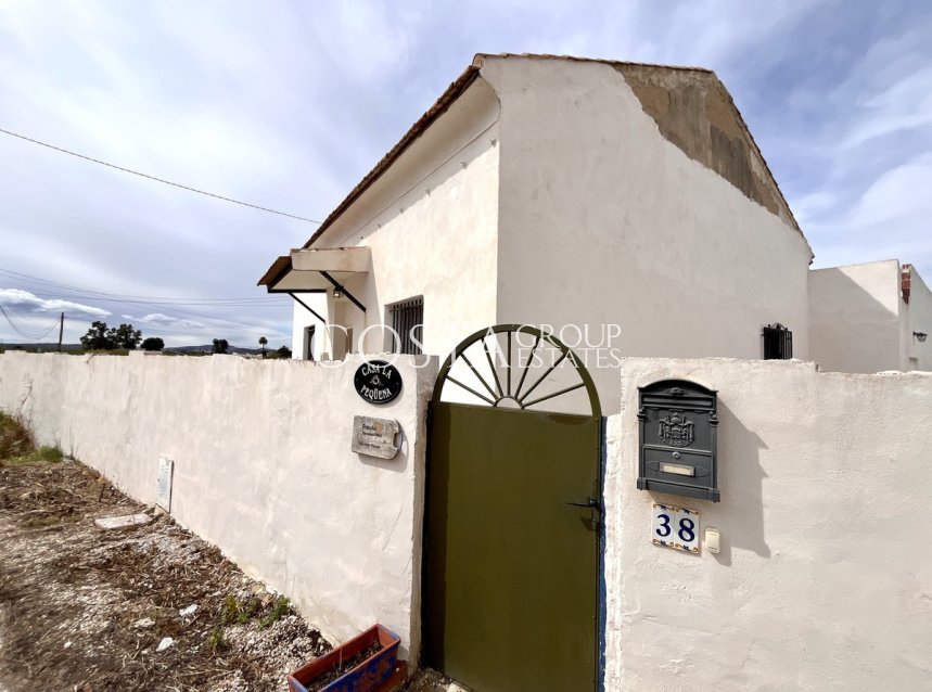 Wiederverkauf - Villa -
Dolores - Dolores Centro
