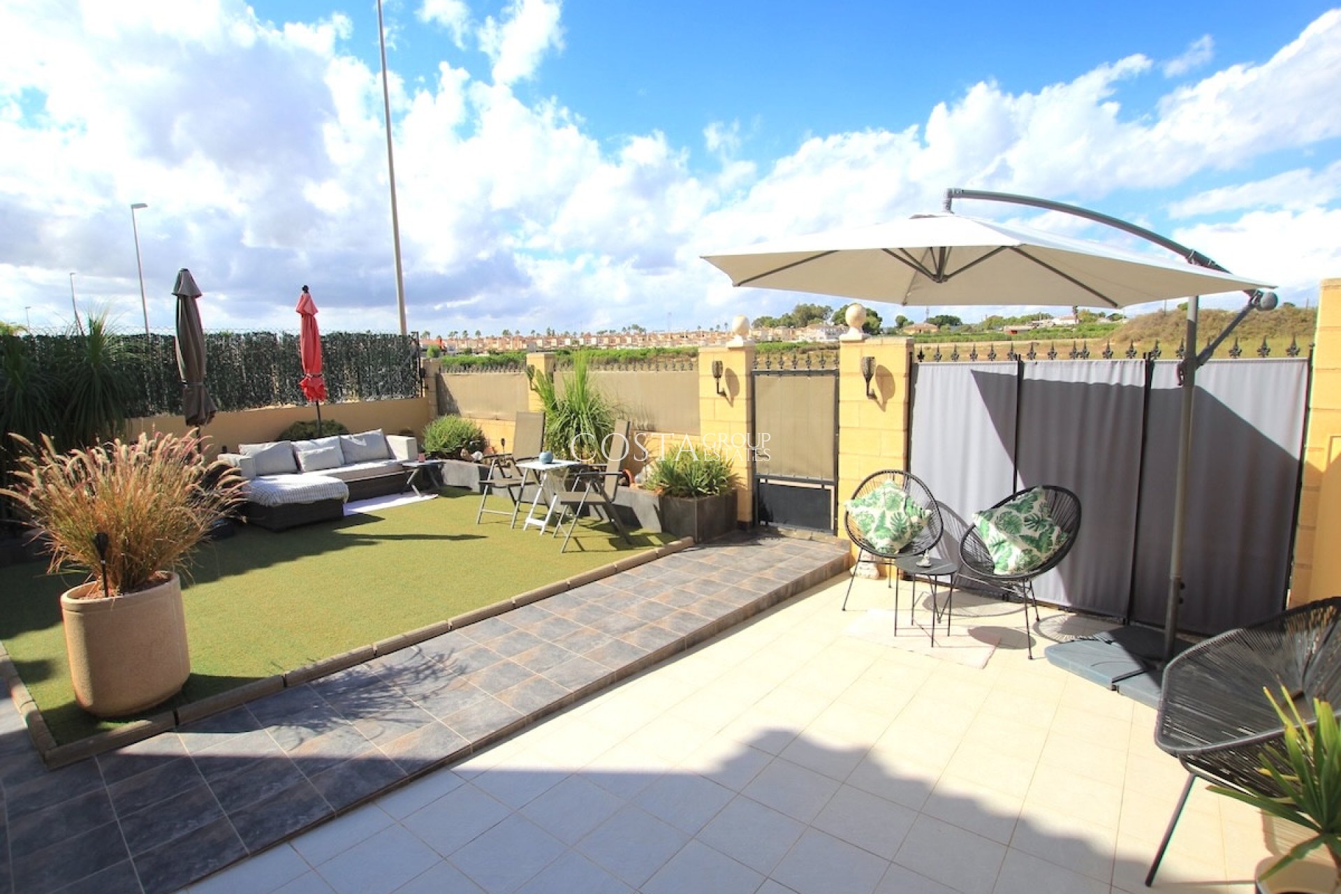 Wiederverkauf - Villa -
Guardamar del Segura - Guardamar del Segura Centro